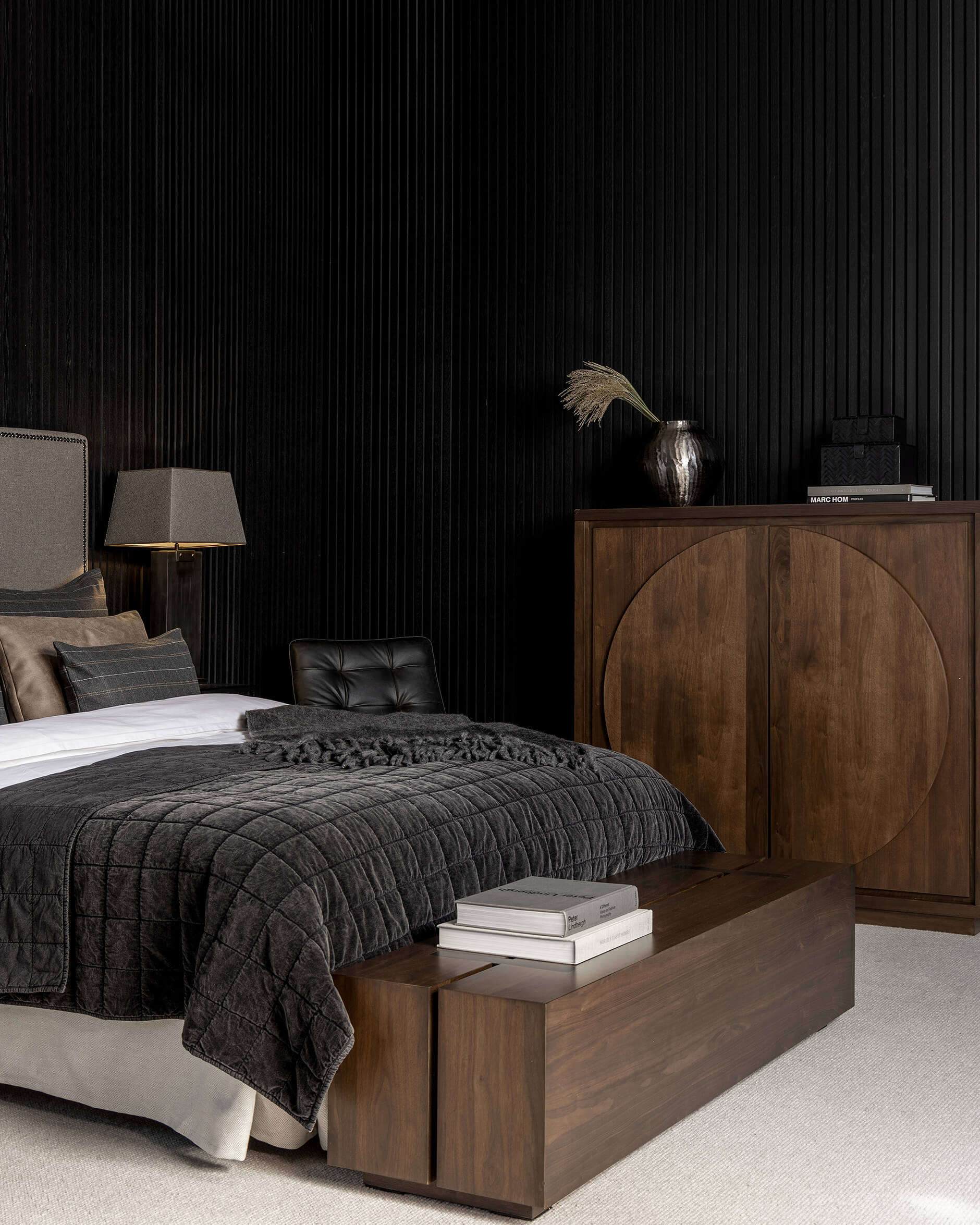 Maddox mediabänk valnöt