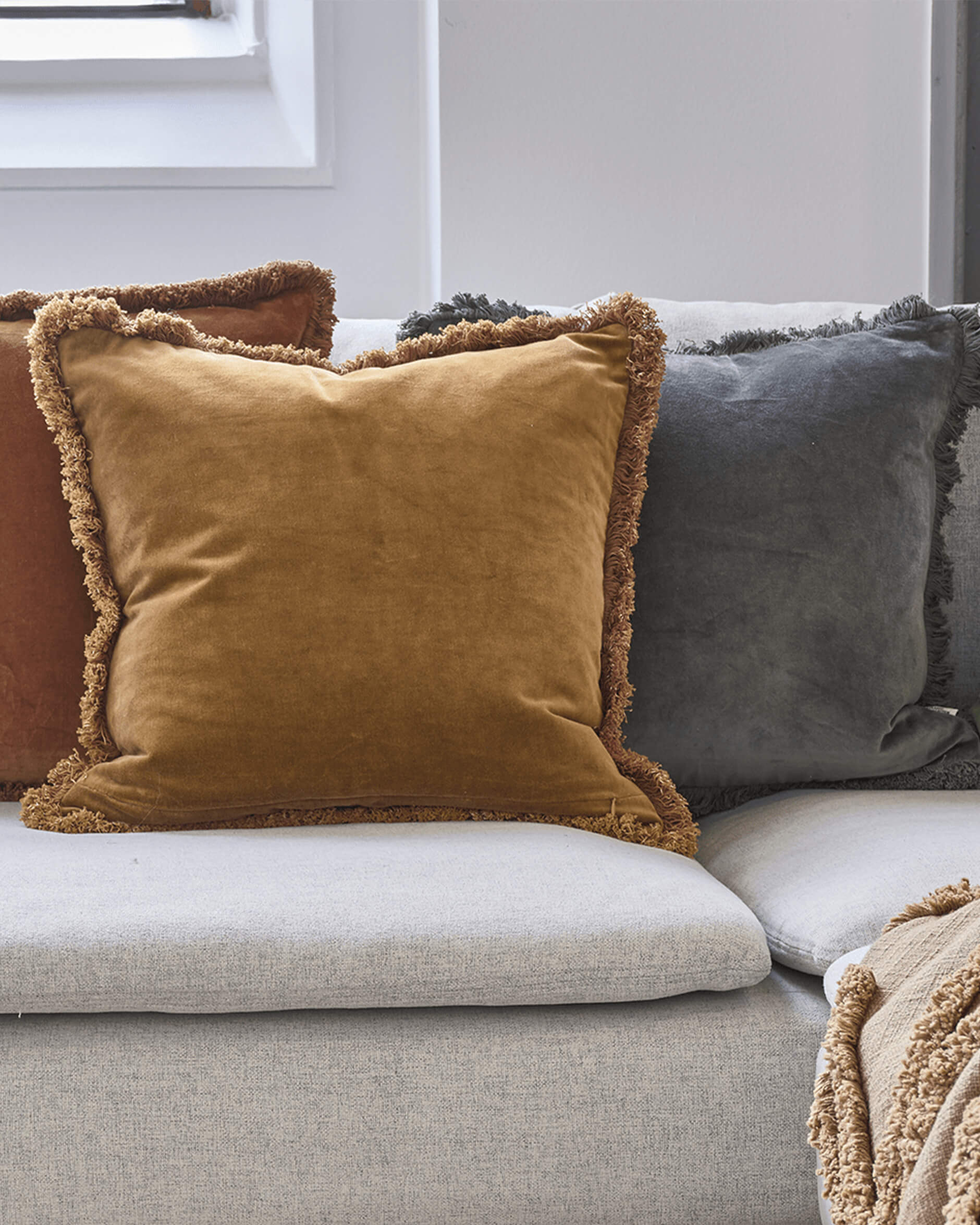 Paris-tyynyliina antique gold OUTLET