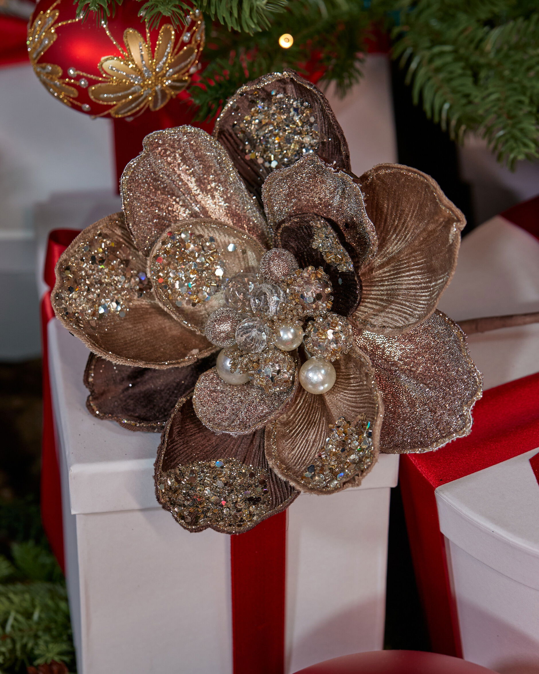 Magnolia Pearl decoratietak bruin