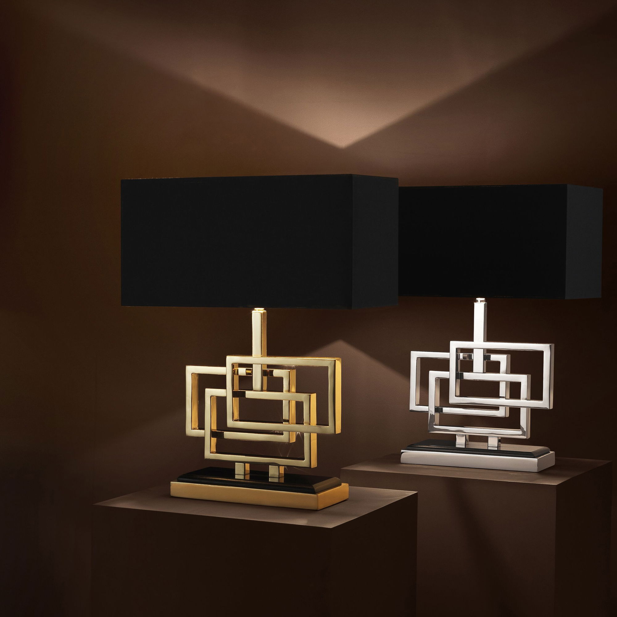 Windolf bordslampa nickel