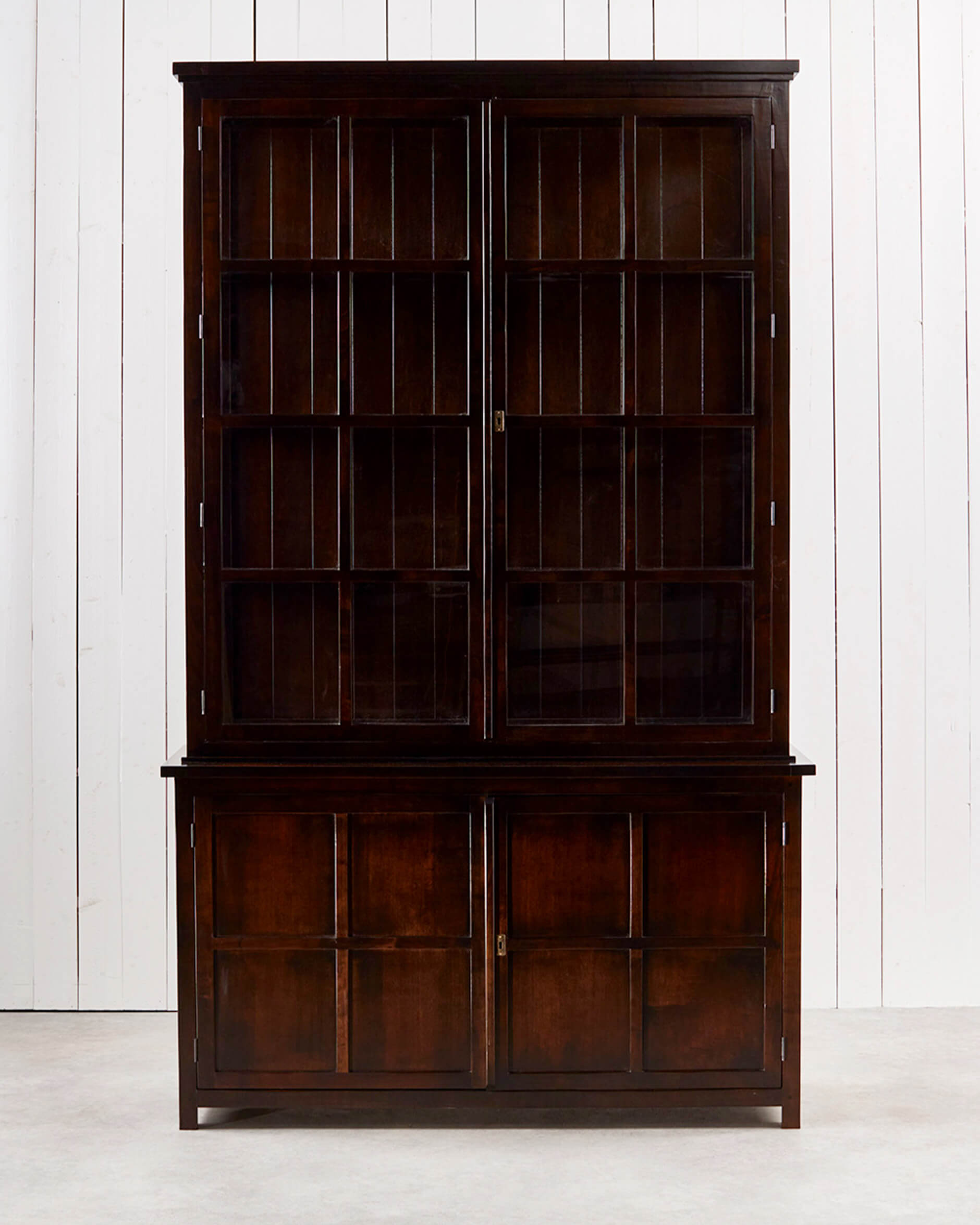 Rhode Island vitrinskåp heritage english