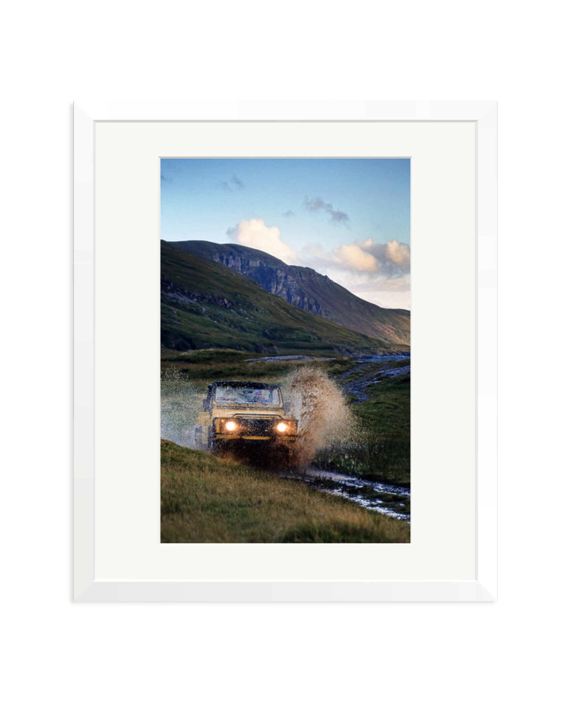 Off Road White / Large