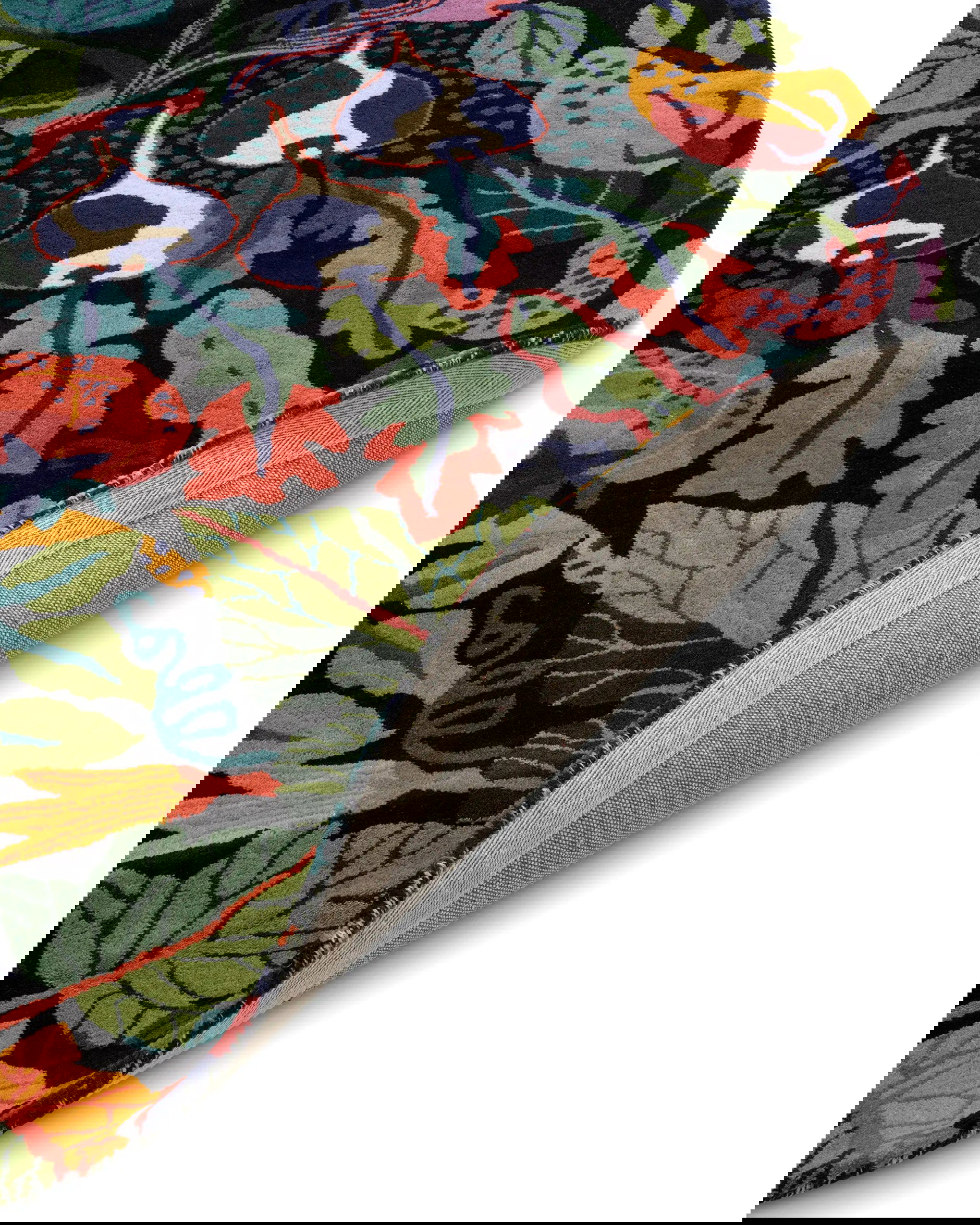 Heritage Garden round rug, charcoal