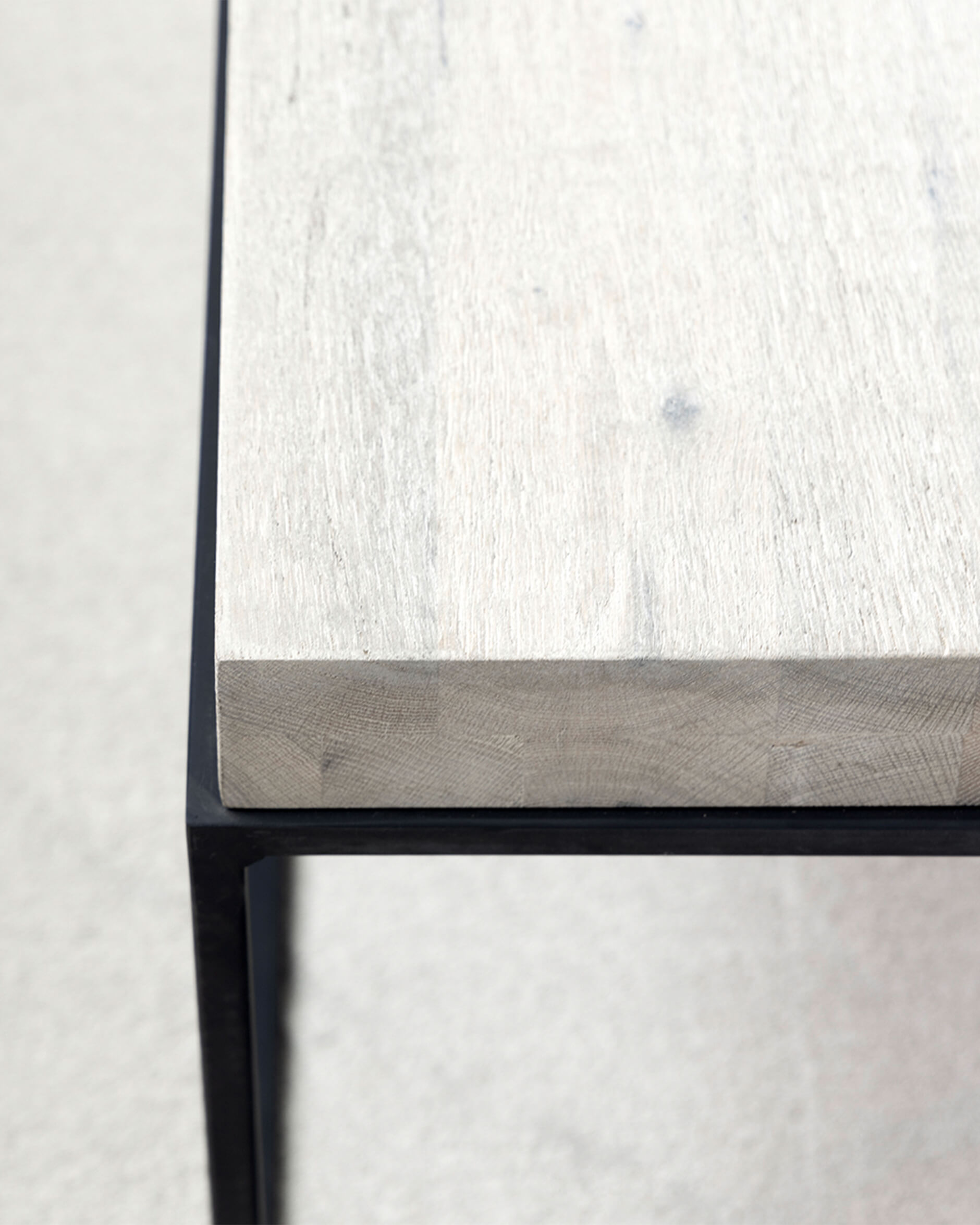 Carlisle Beistelltisch Silverstone 65x65cm