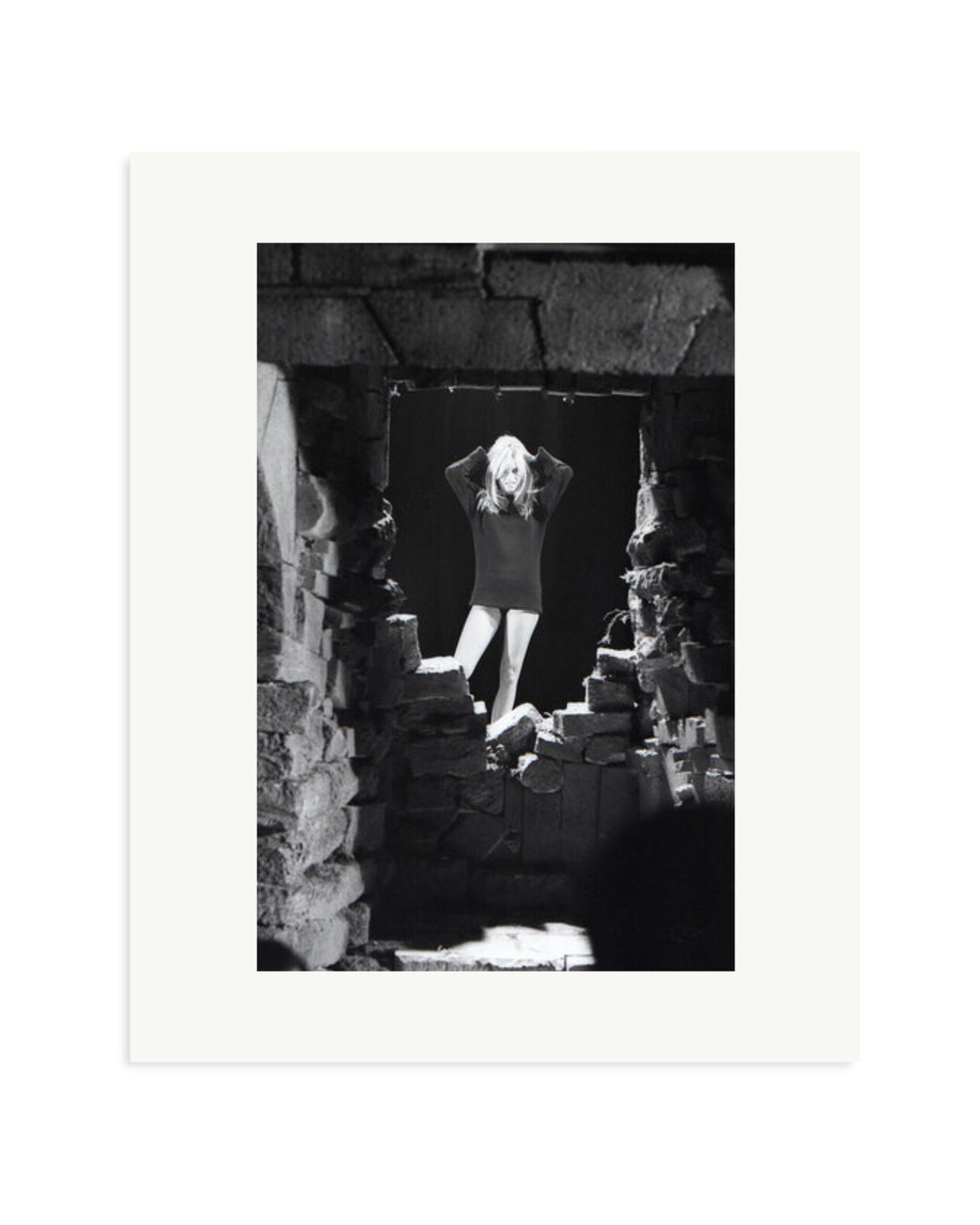 Bardot on the set of 'Skalako' Print Only / Medium