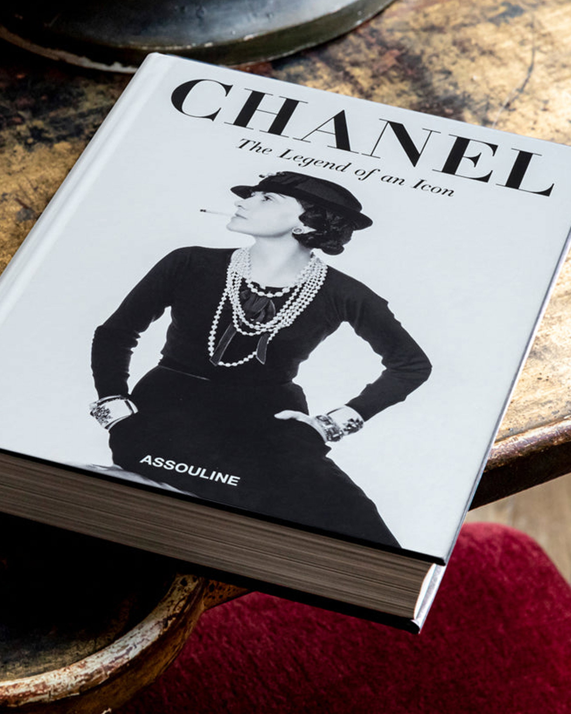 Chanel: The Legend of an Icon