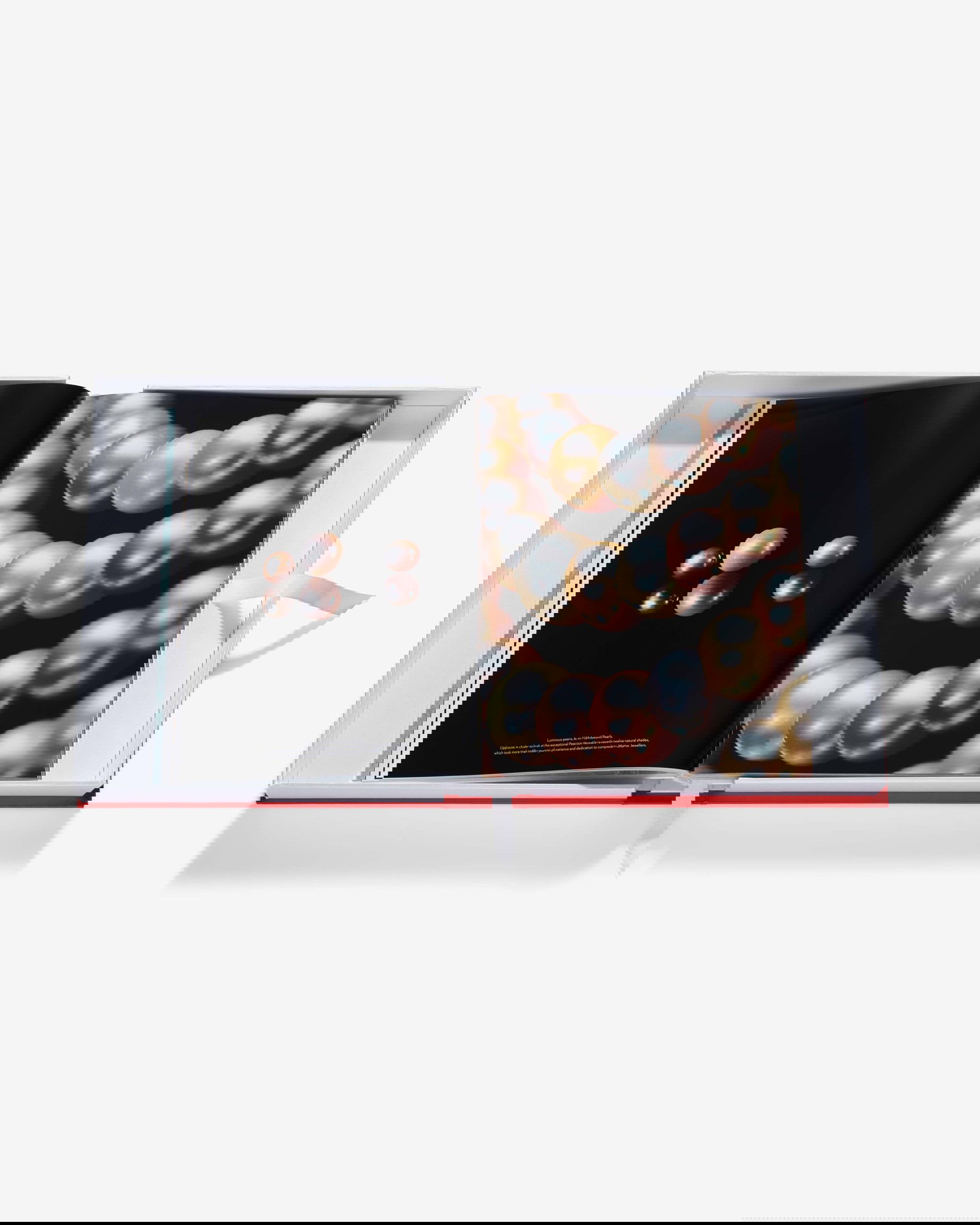 Bahrain Pearls: Treasures from the Land of Two Seas (Ultimate Collection)