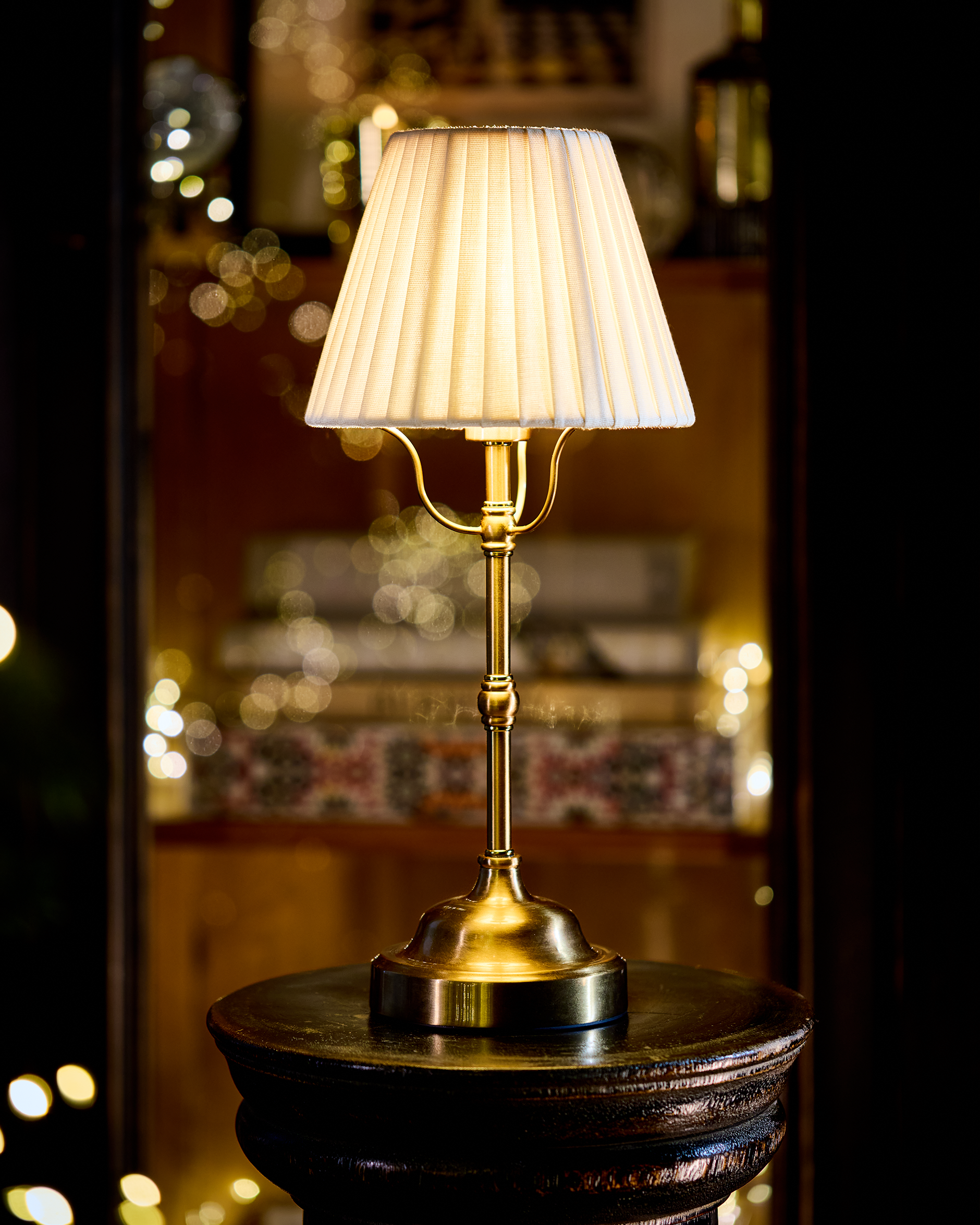 Diana tragbare Tischlampe in Vintage-Messing
