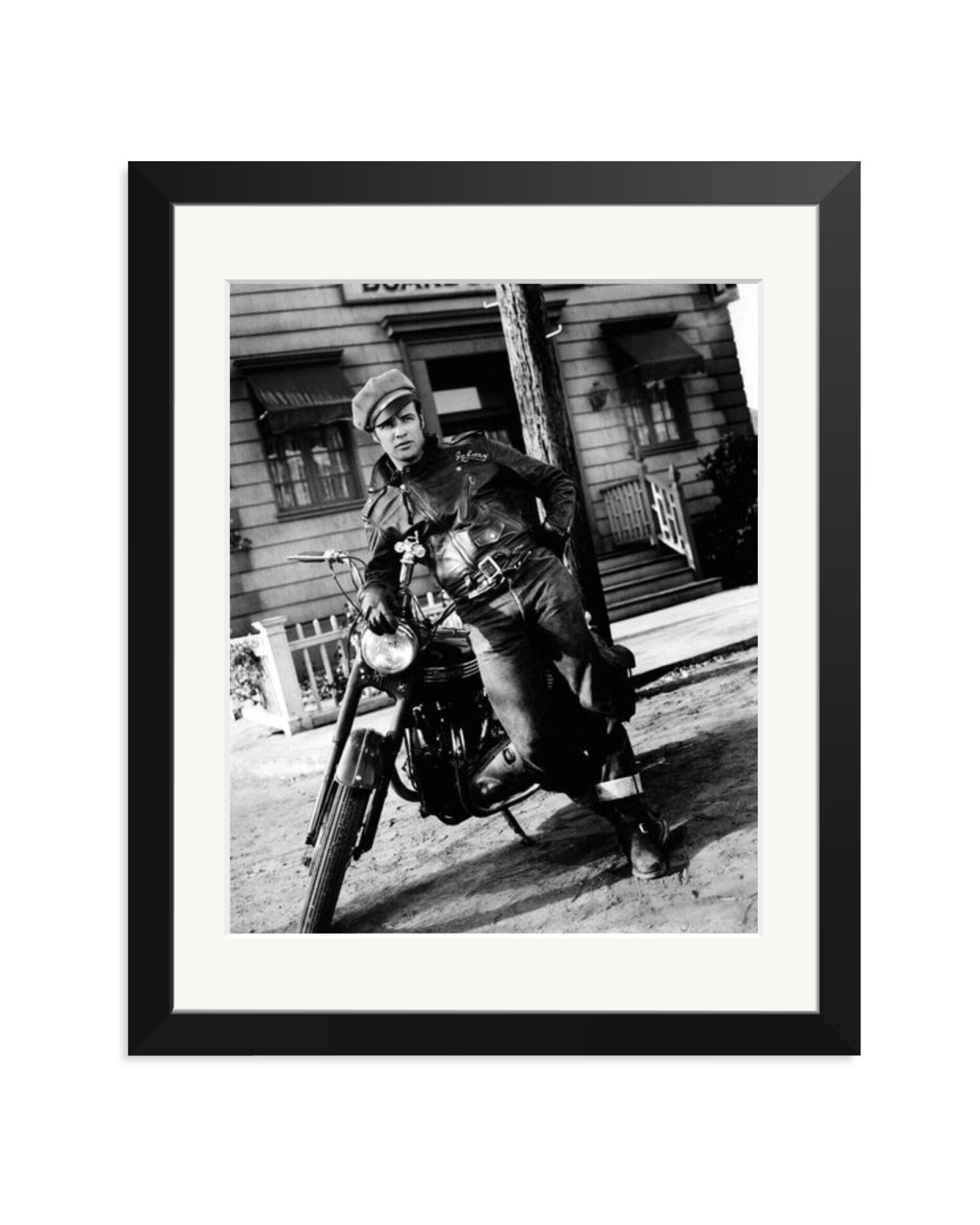 Brando As The Wild One Black / Medium