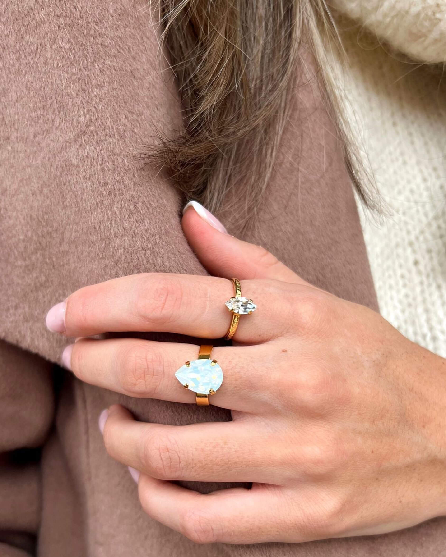 Petite Navette ring