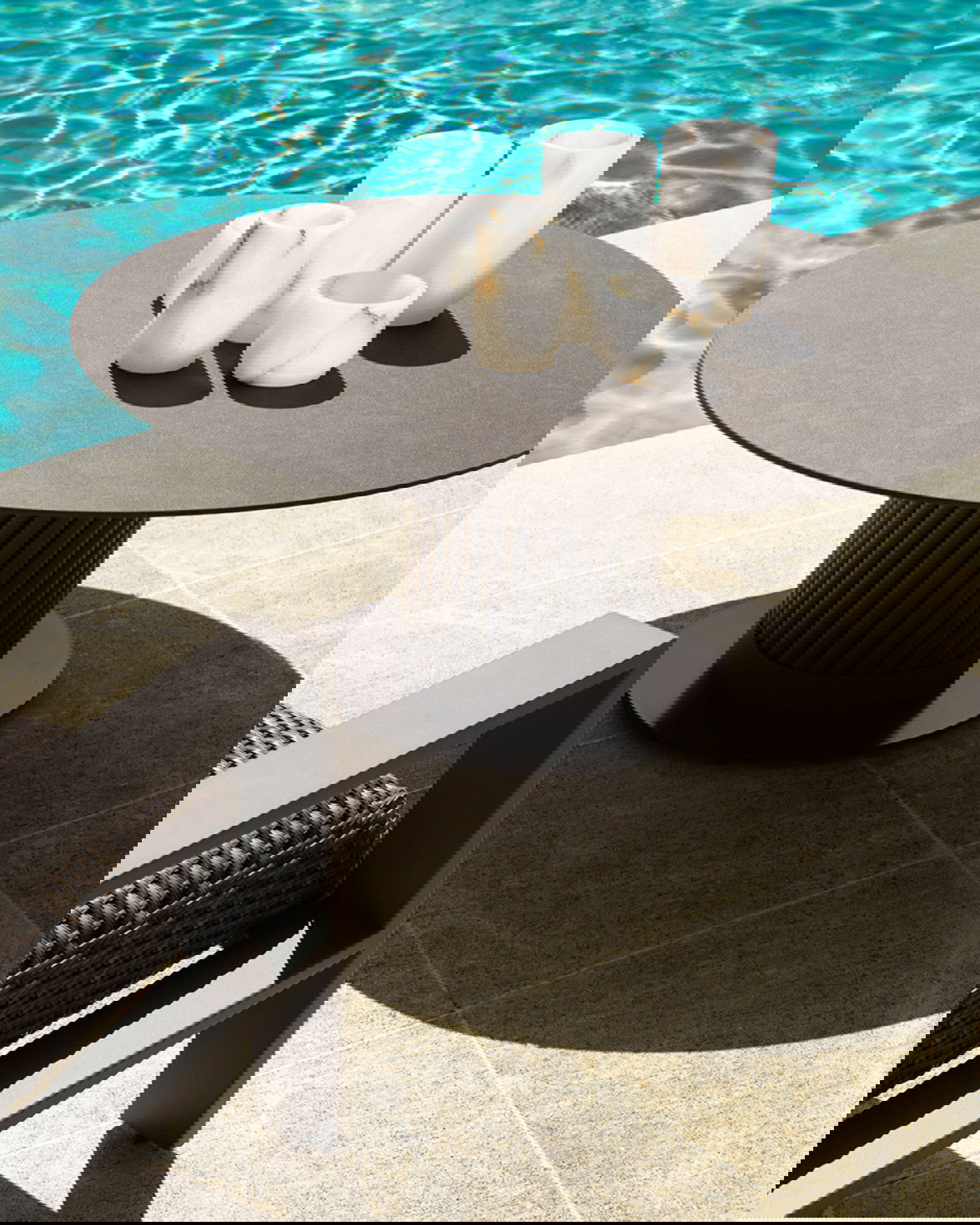 Volterra Couchtisch grau