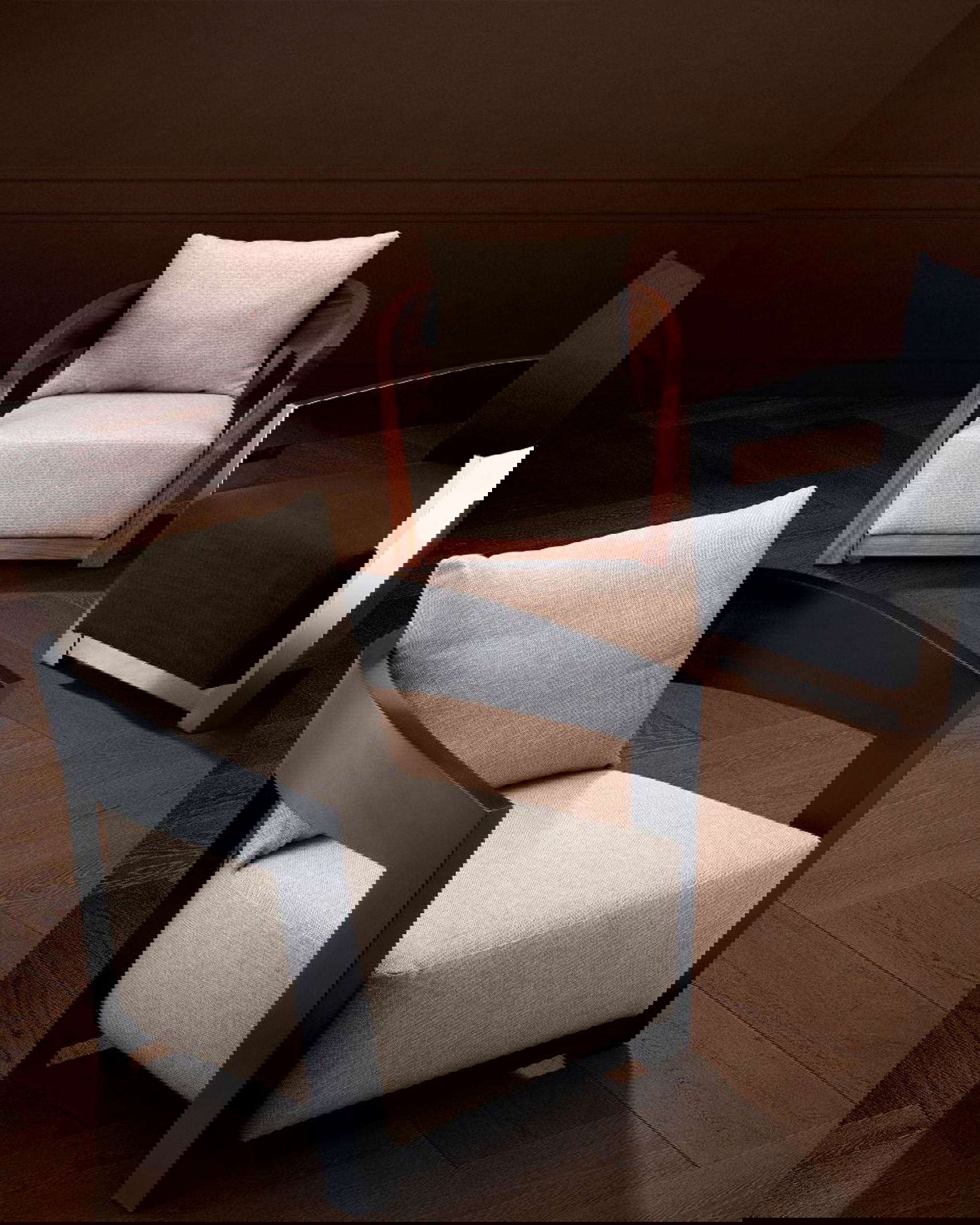 Rubautelli fåtölj valnöt