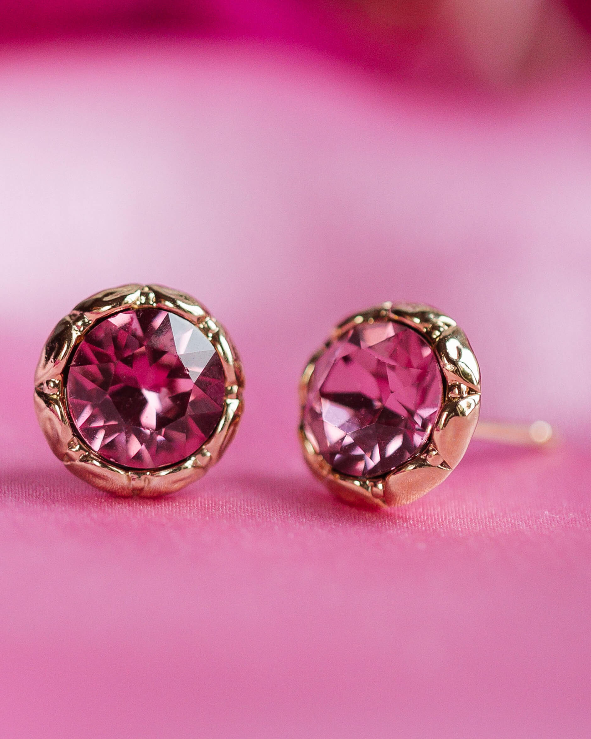 Miss Victoria örhängen dark rose