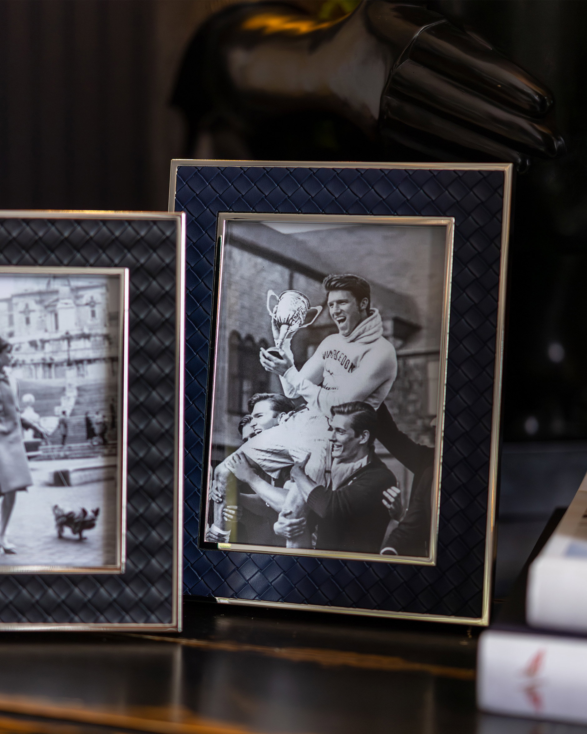 Pearl photo frame