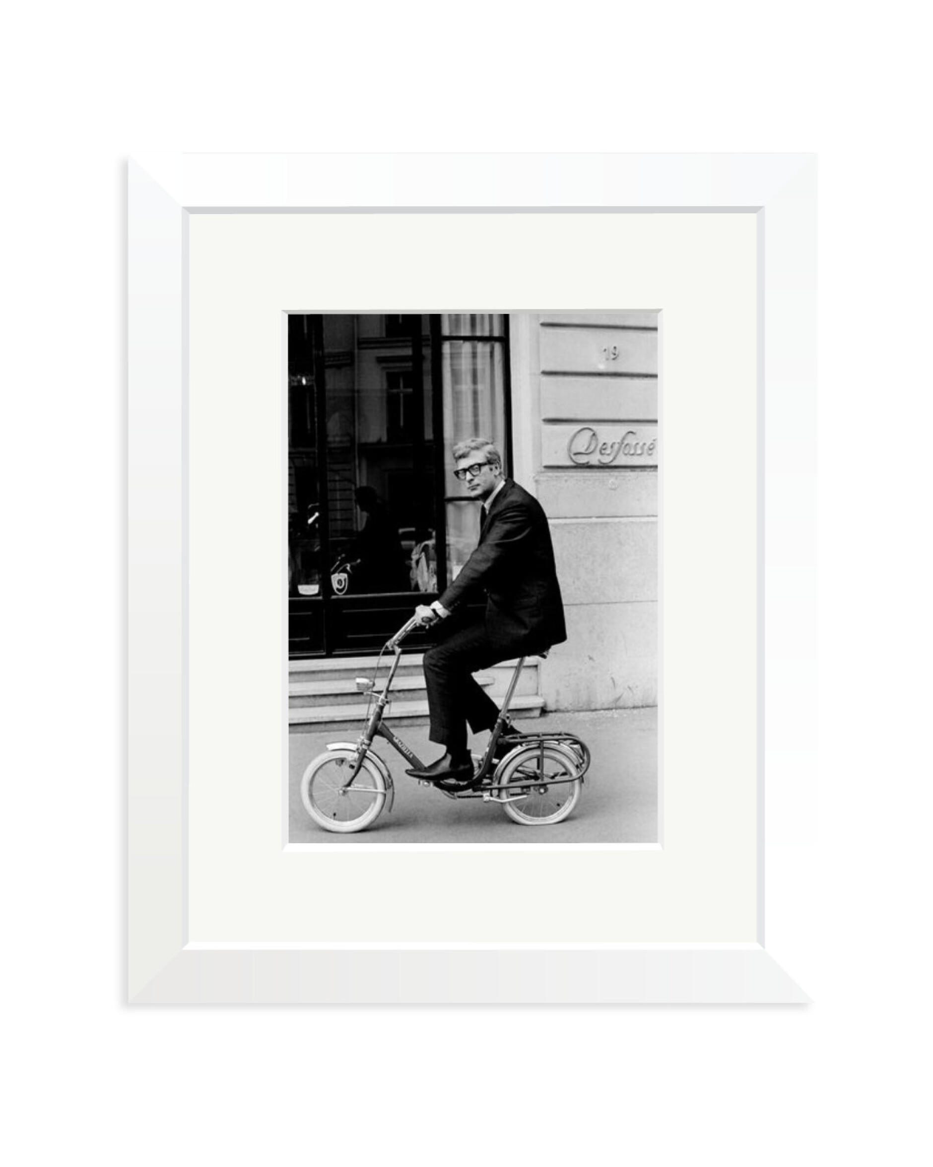 Michael Caine on His Bike White / Small