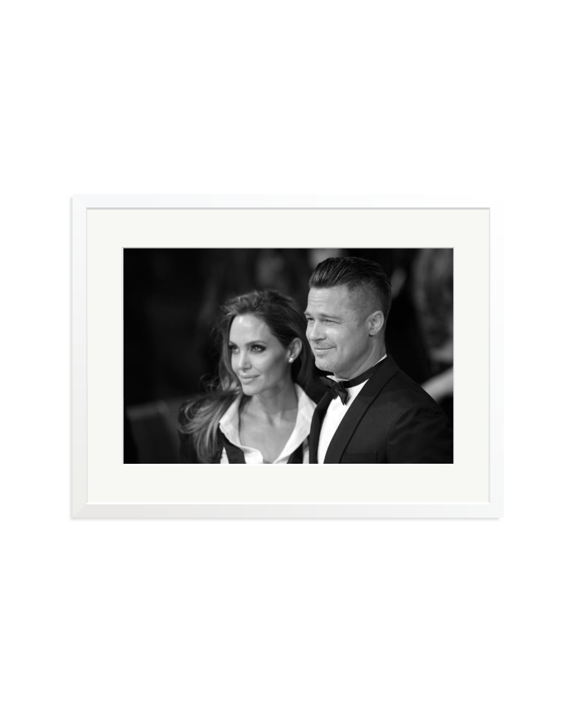 Brad Pitt and Angelina Jolie White / XL