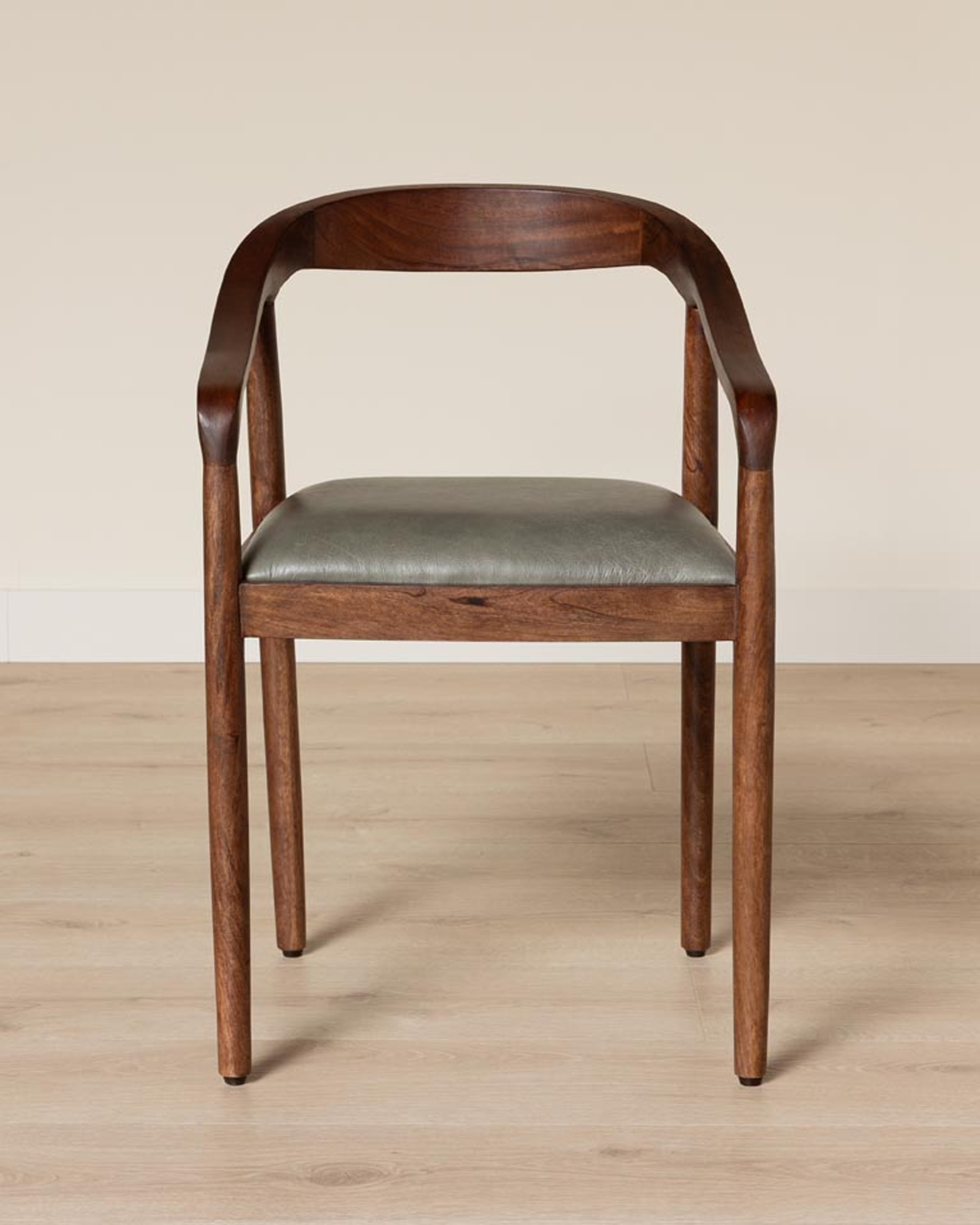 Orlando armchair