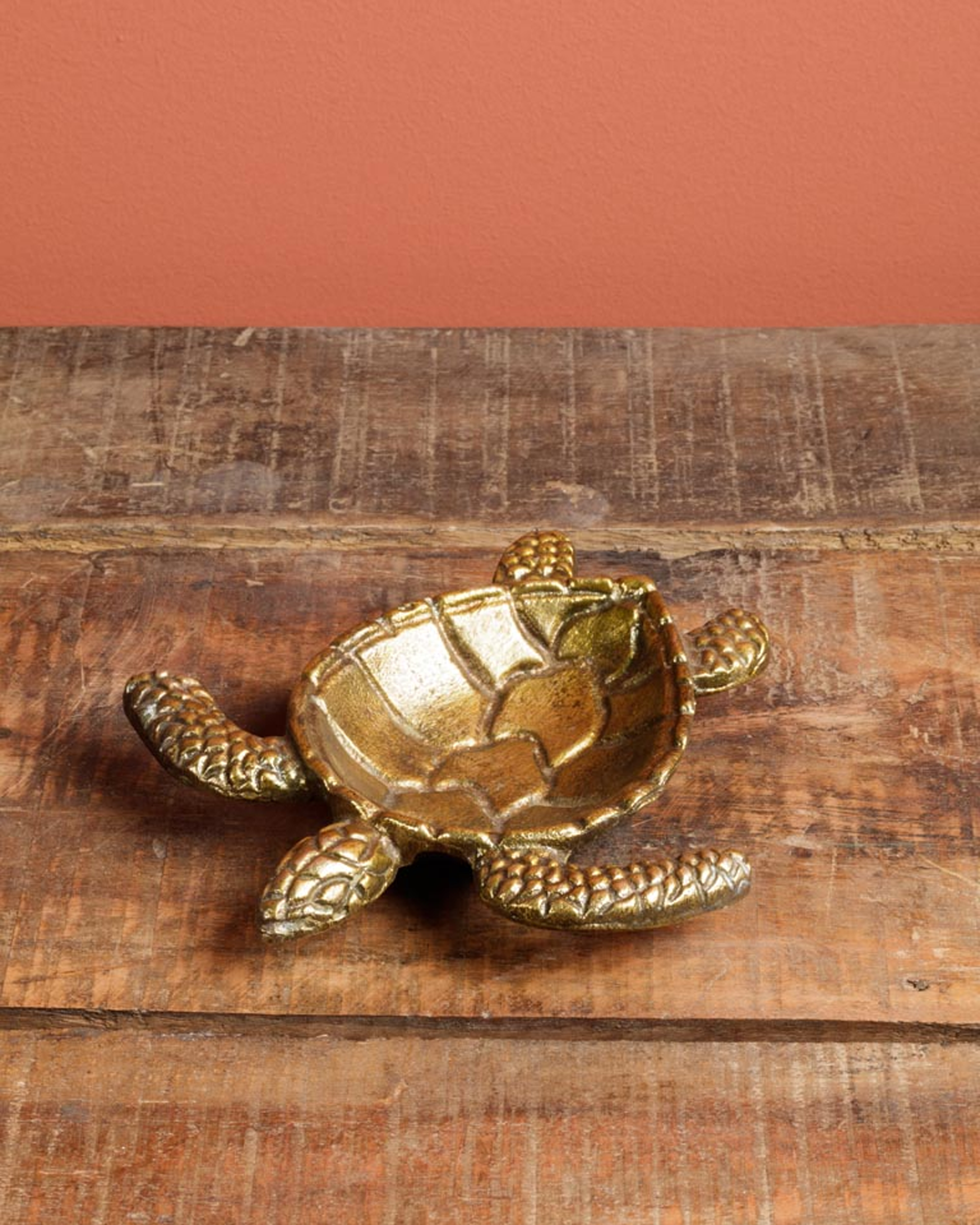 Kingswell decorative turtle dish