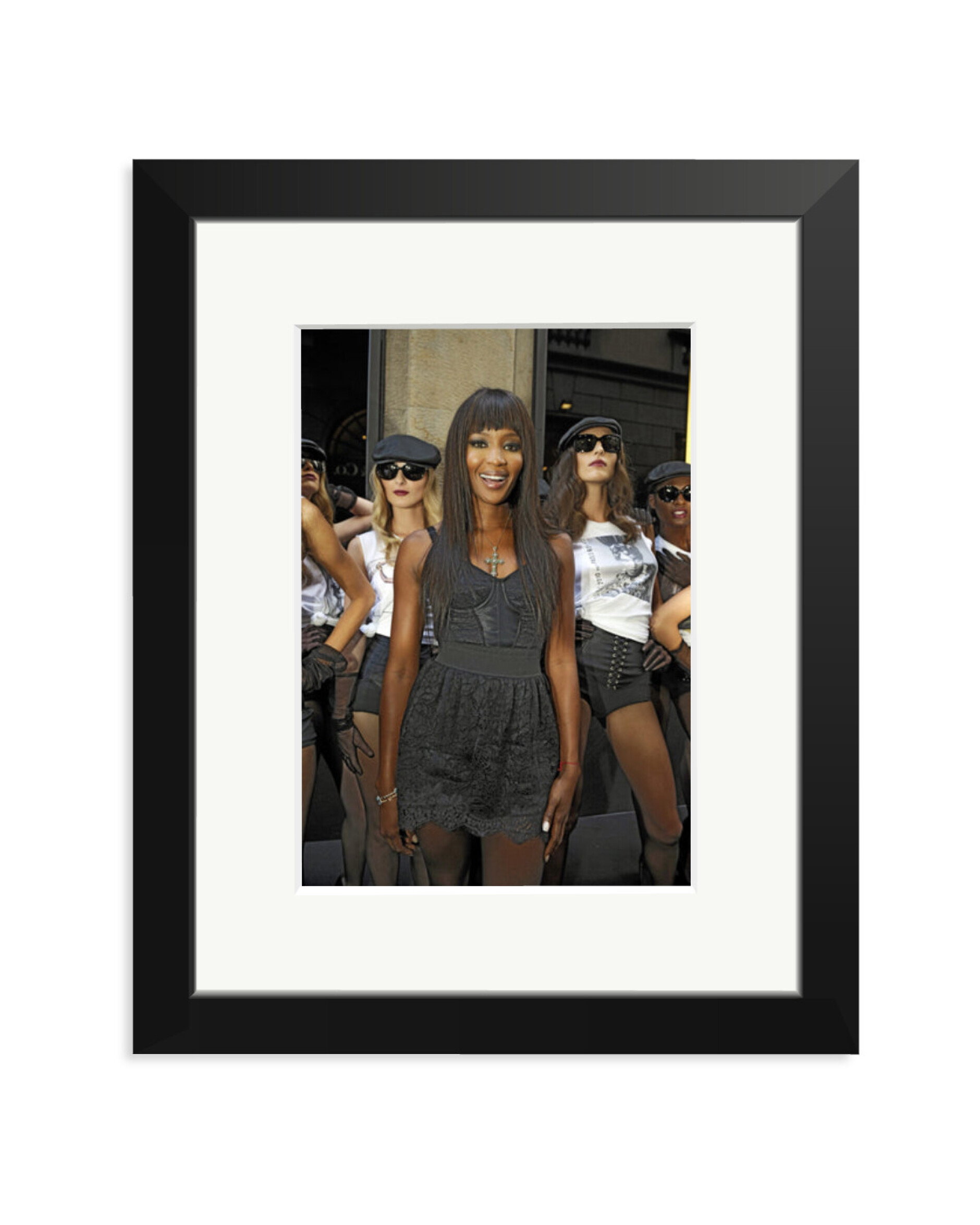 Naomi Campbell Black / Small