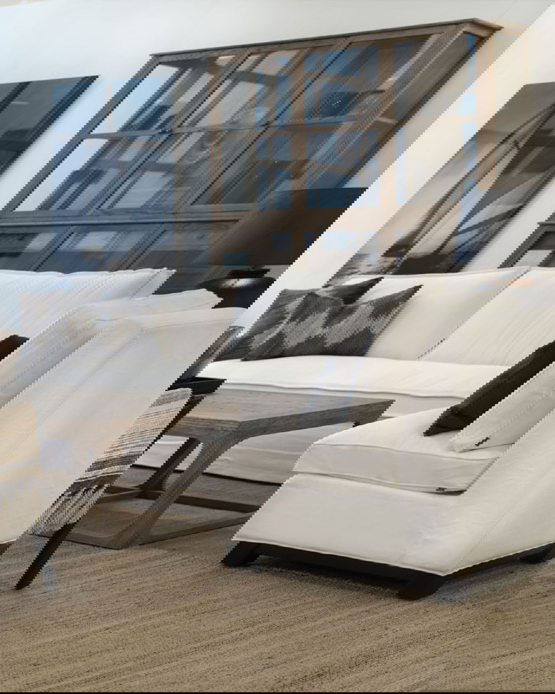 Denver vitrinskåp brun