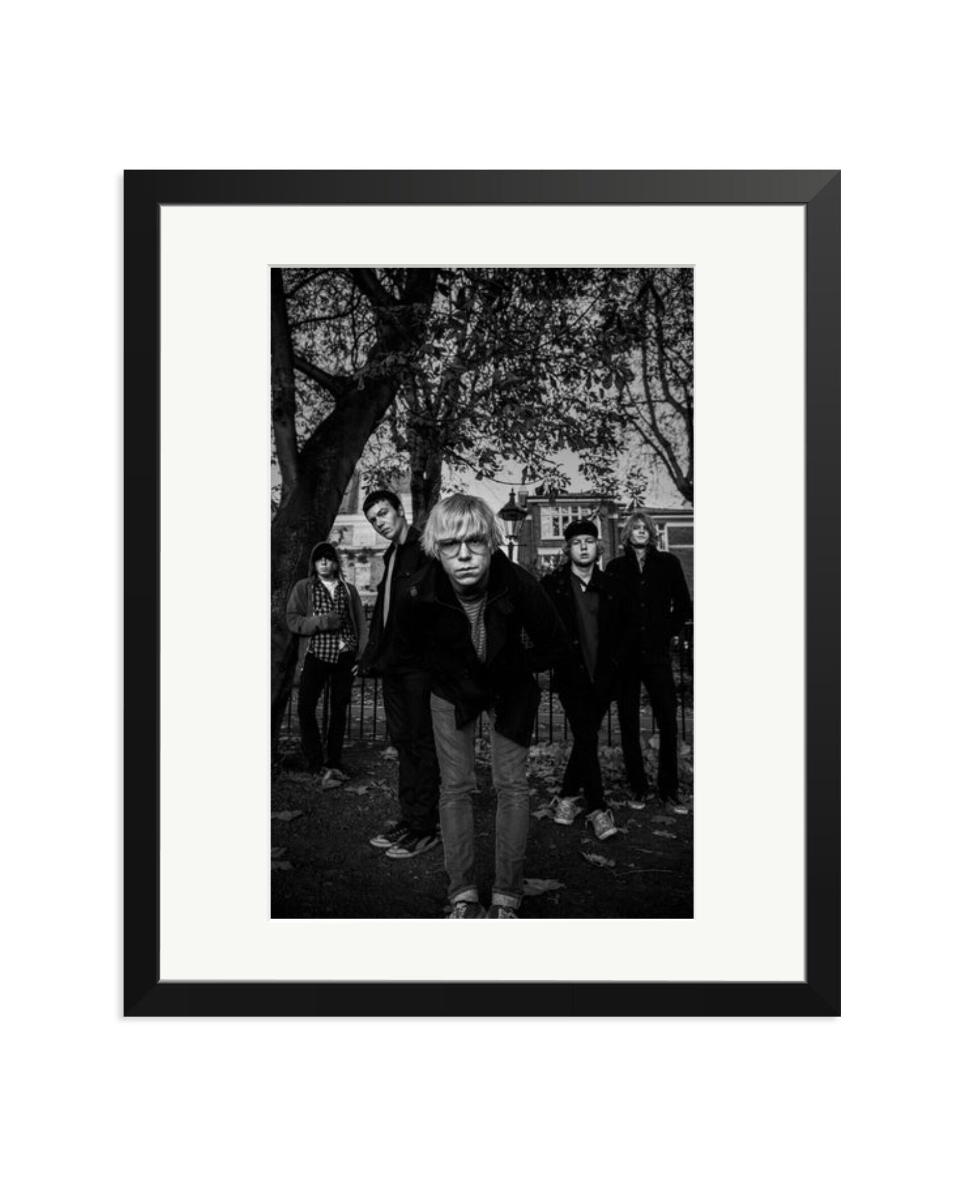 Cage The Elephant Black / Large