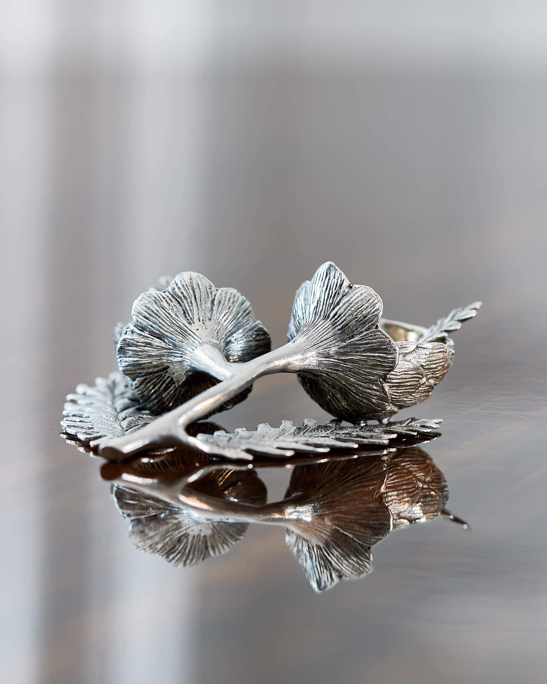 Kronärtskocka salt- och pepparskålar tenn