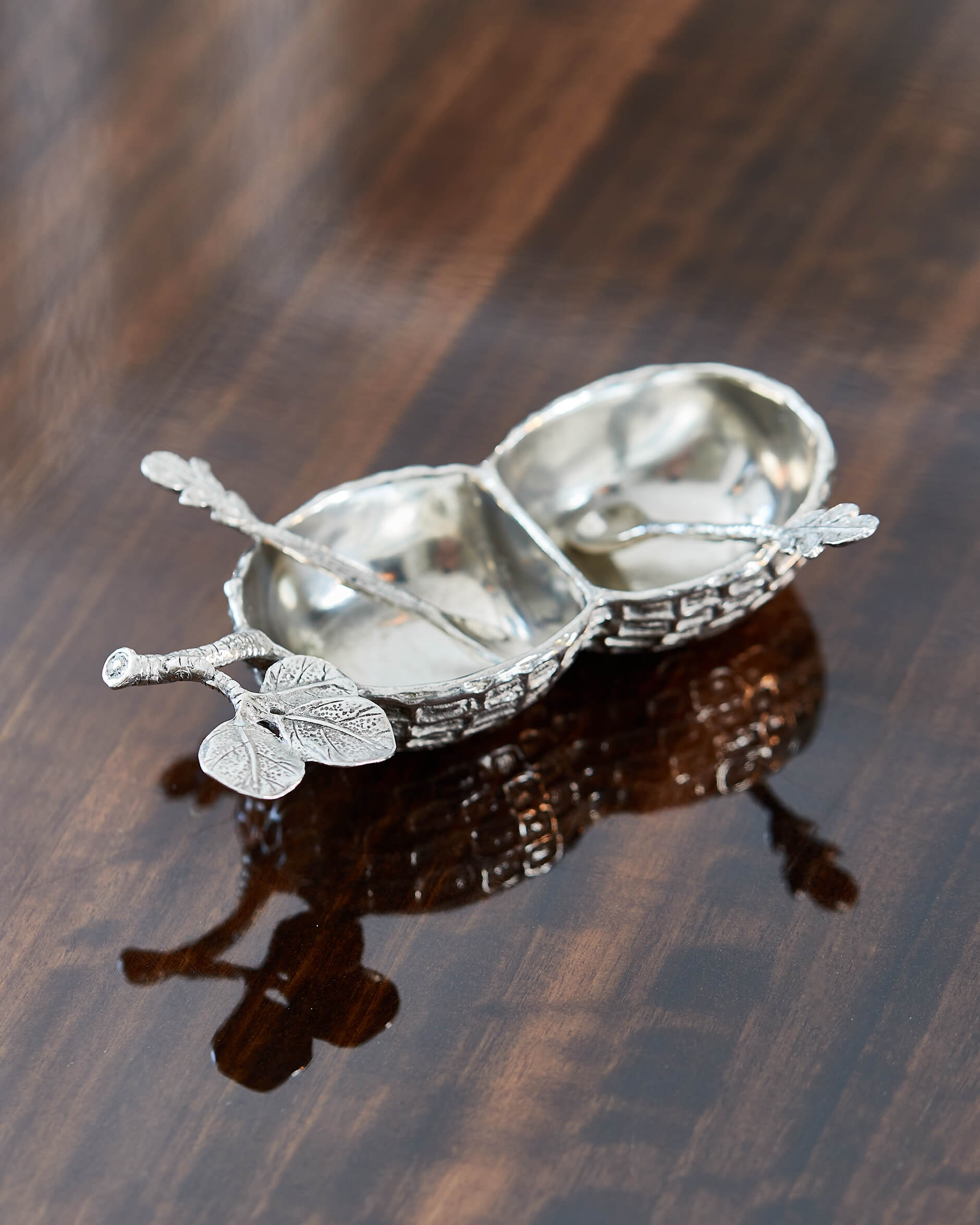 Nöt salt- och pepparskålar tenn