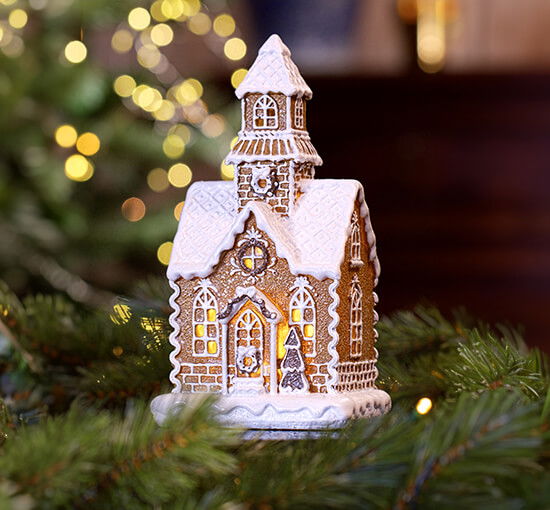 Castleford Gingerbread House Christmas Decoration