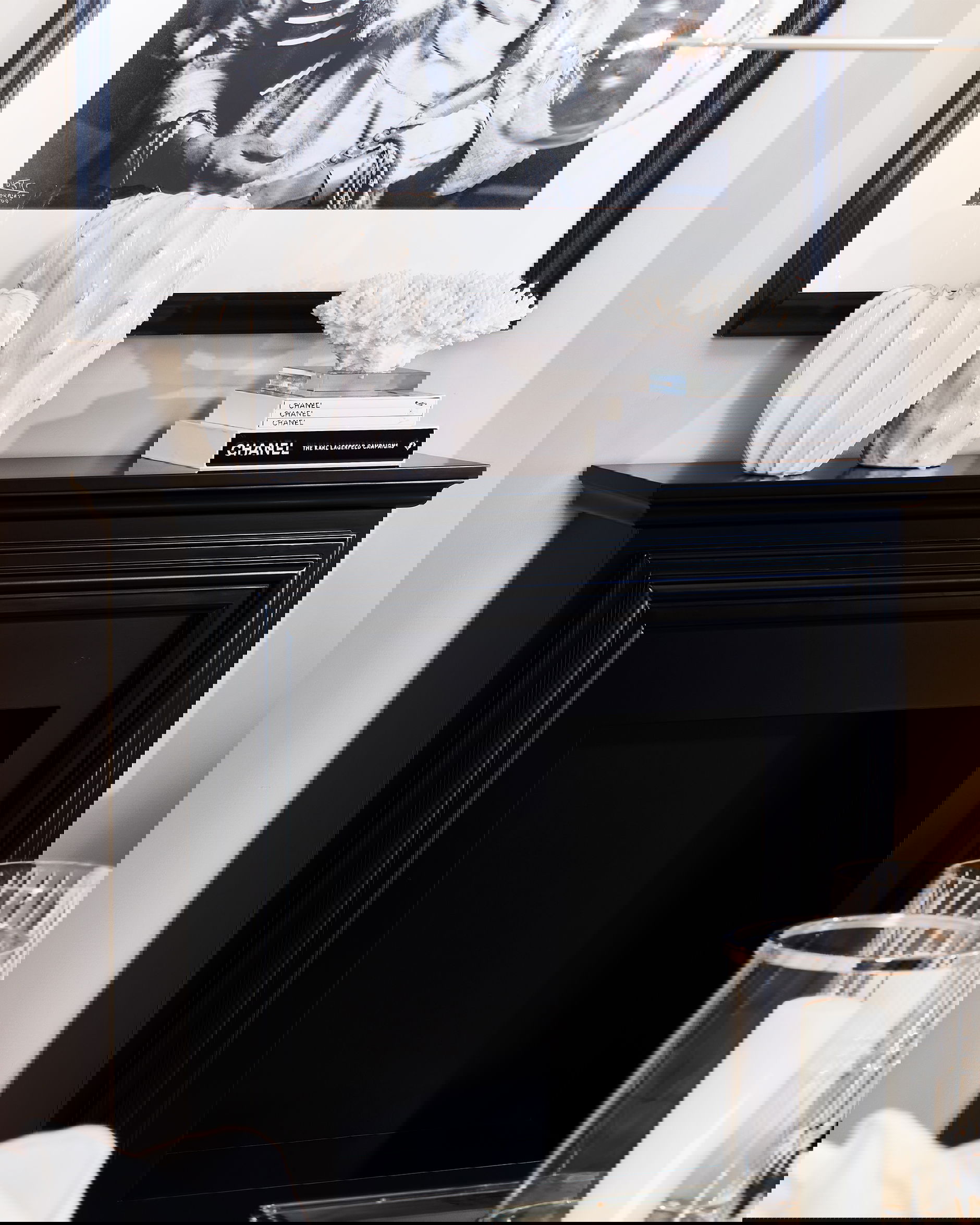 Lillian vas off-white