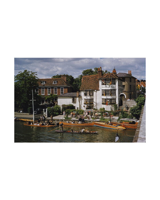 Henley Regatta | Gallery - Slim Aarons - Collections - Boats | Möbelexperten