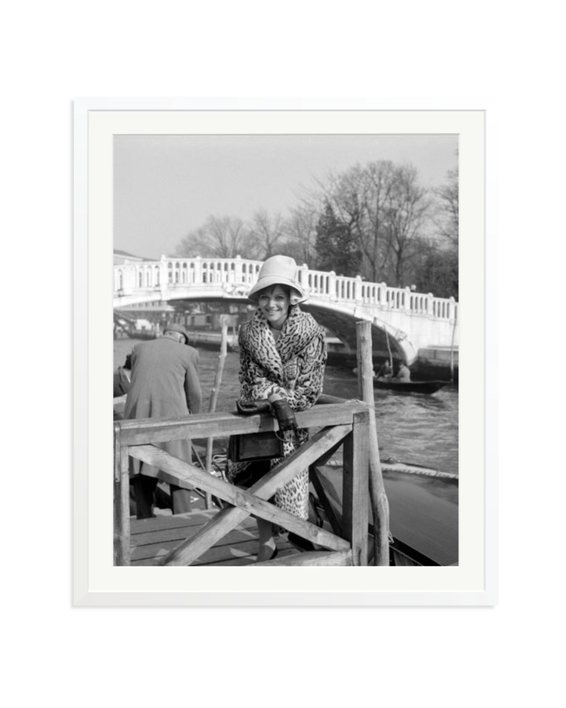 Cardinale, Venice, 1960 White / XXL