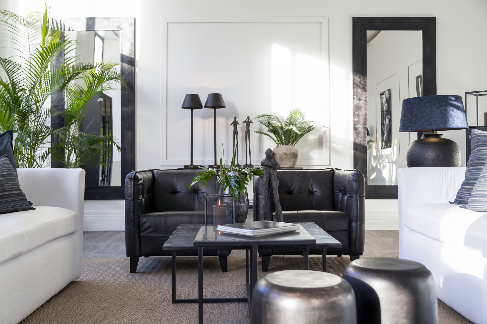 Sorrento soffbord svart