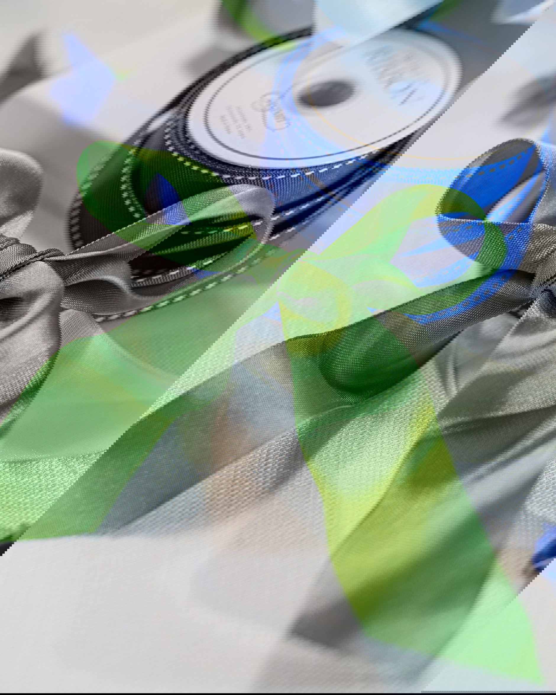 Satinband grön 8,2m