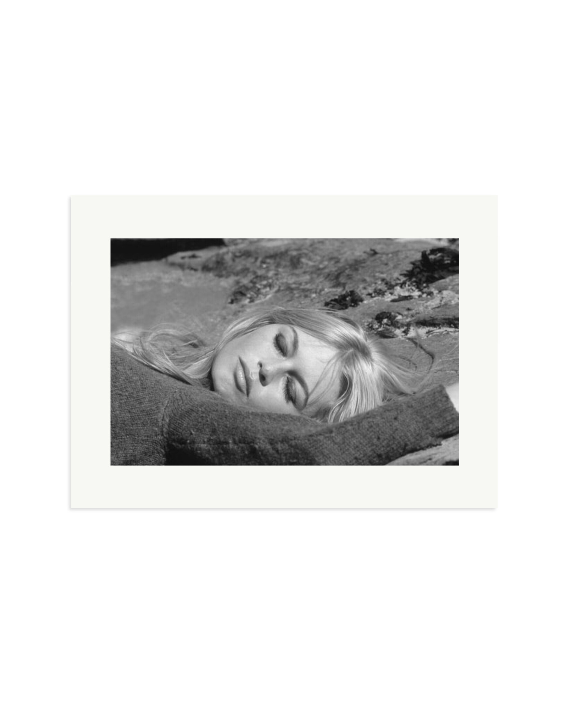 Sleeping Bardot Print Only / XL