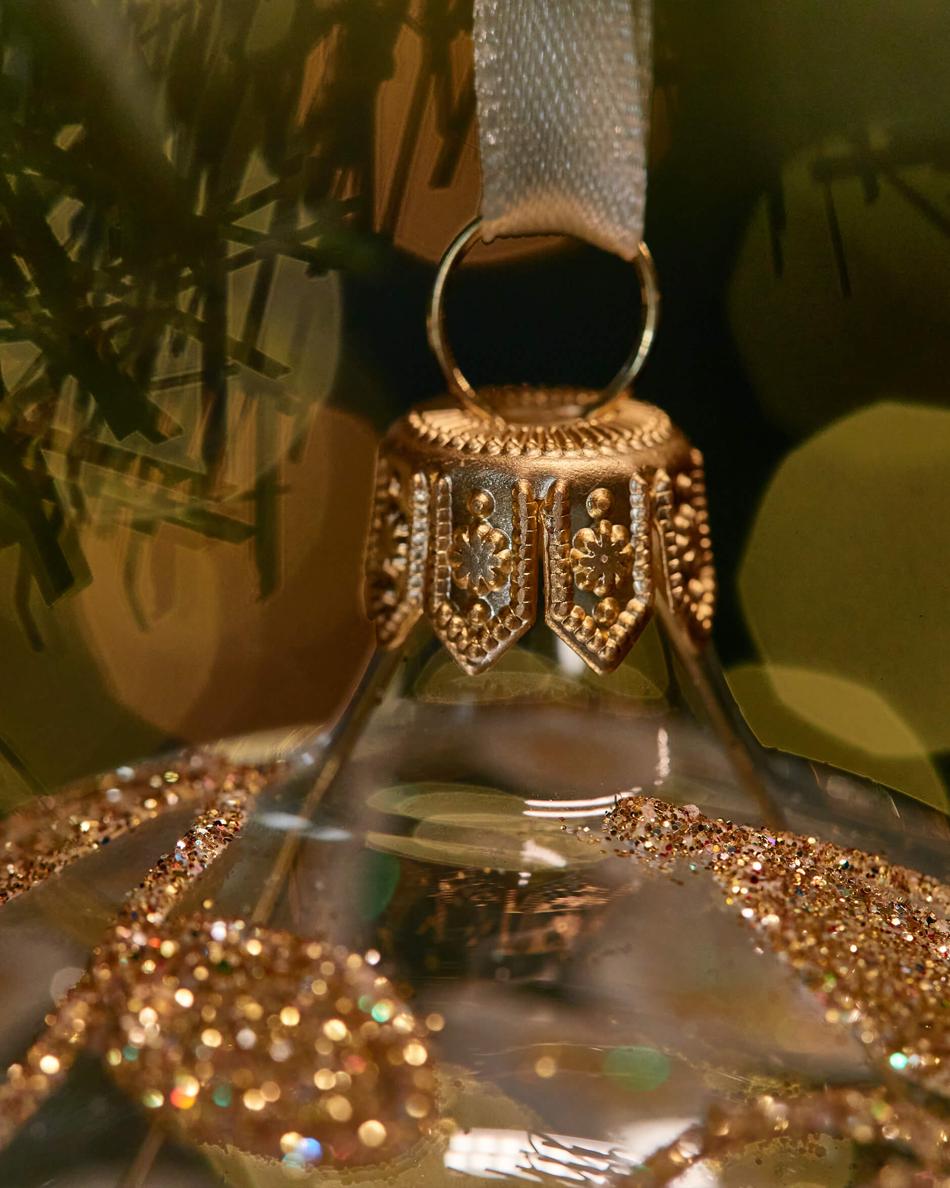 Lux Sparkling Leaves julkula klarglas 8cm