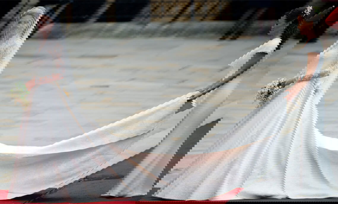 En tillbakablick på Kate Middletons ikoniska bröllopsklänning