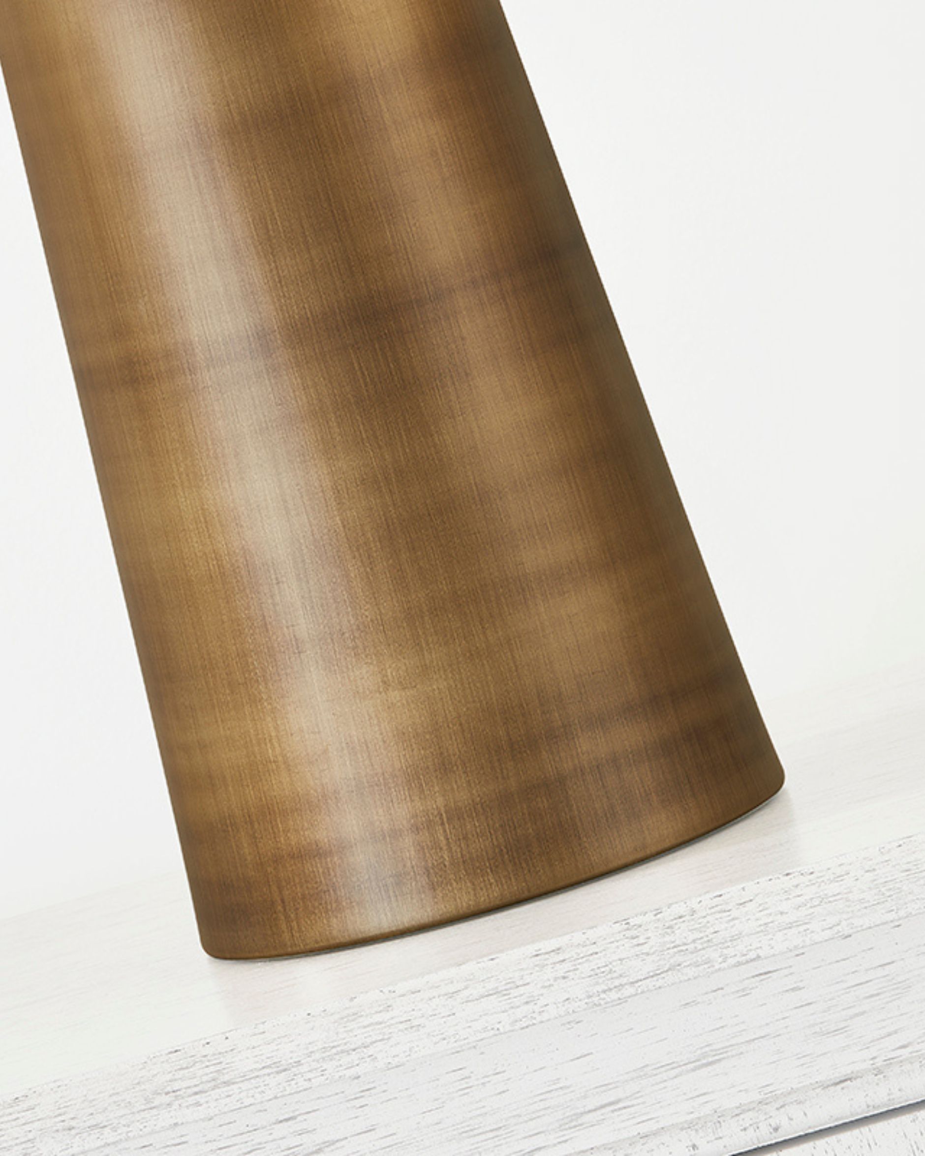 Lush brass table lamp