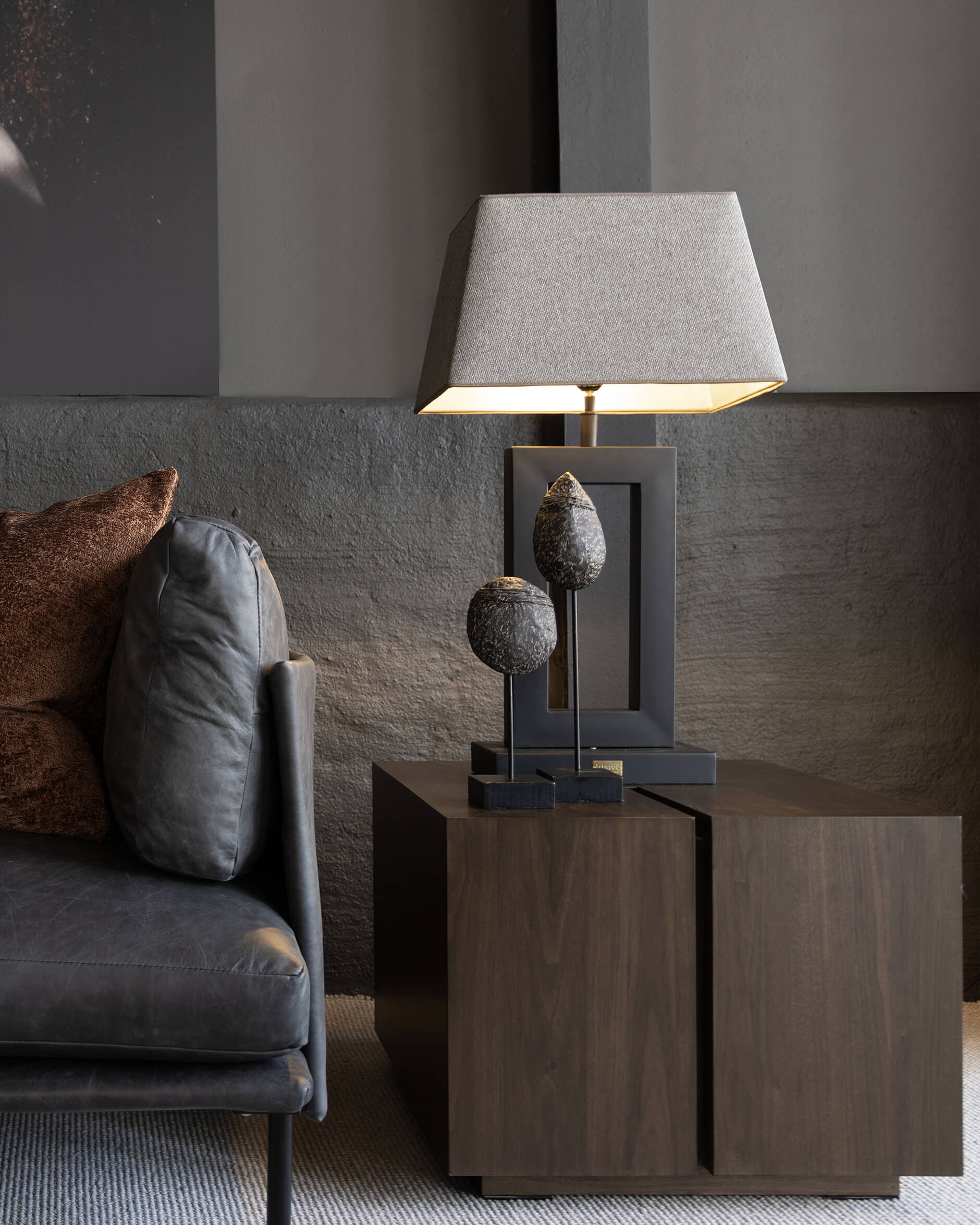 Maddox sidobord valnöt