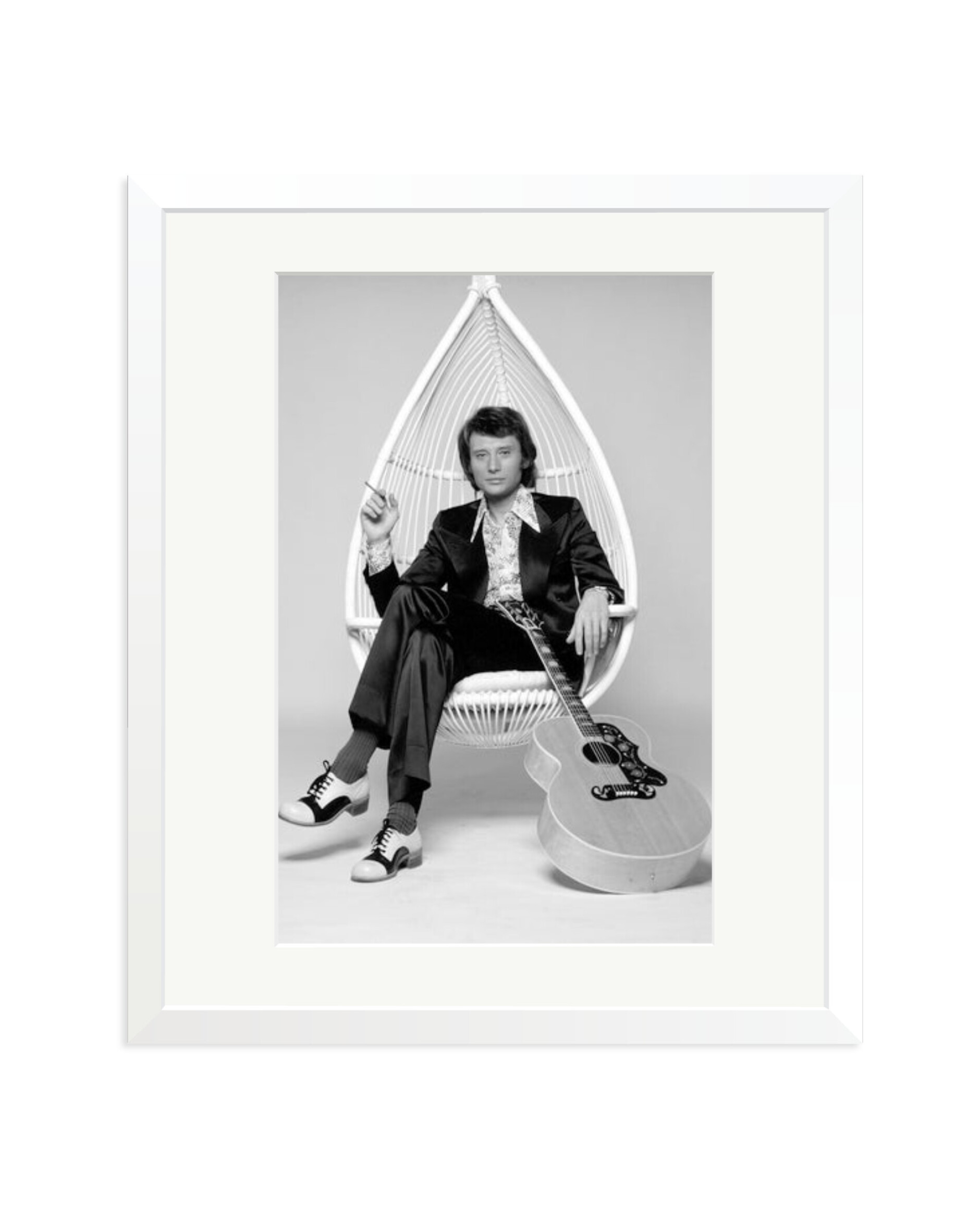 Johnny and his Guitar White / Large