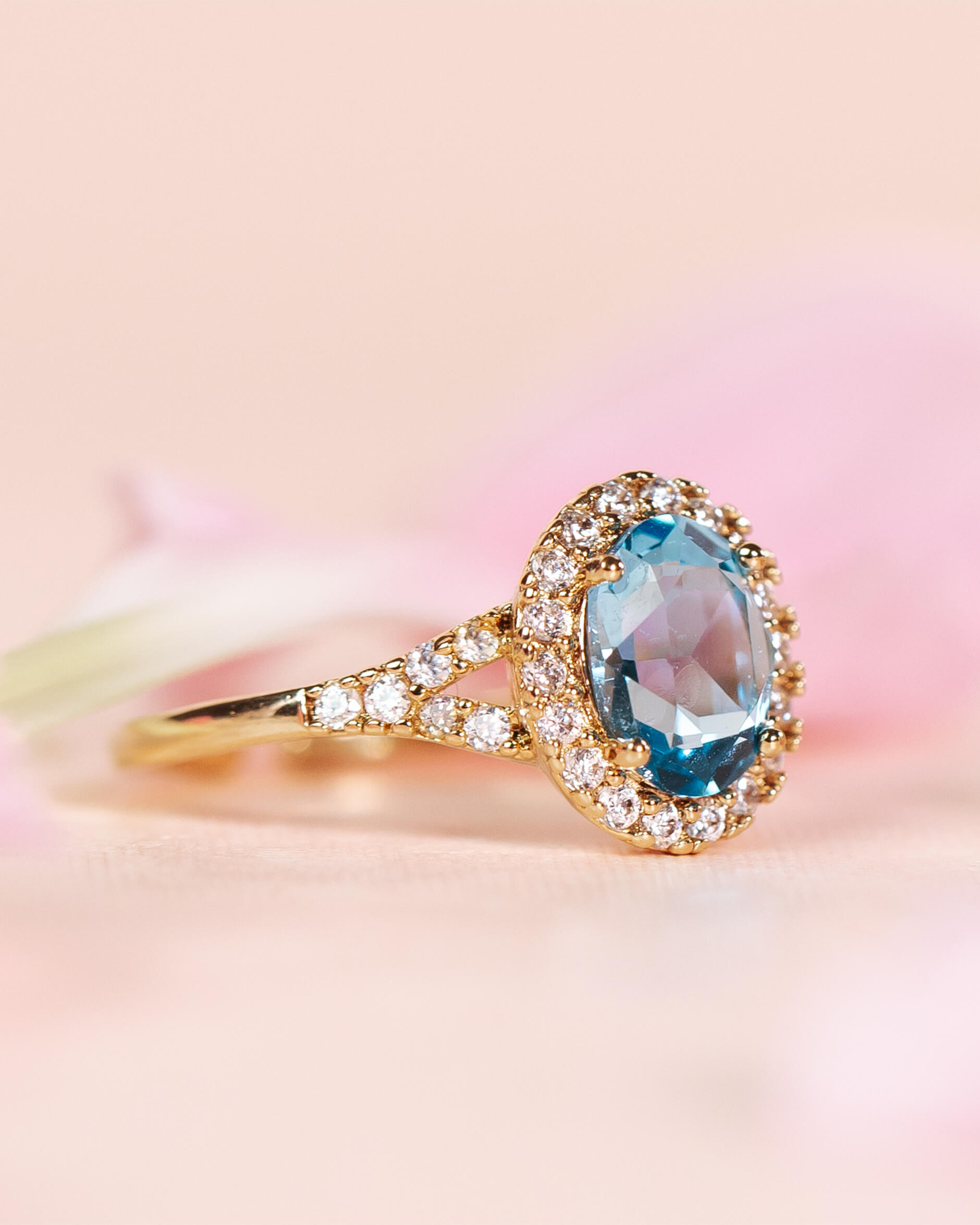 Luna ring aquamarine