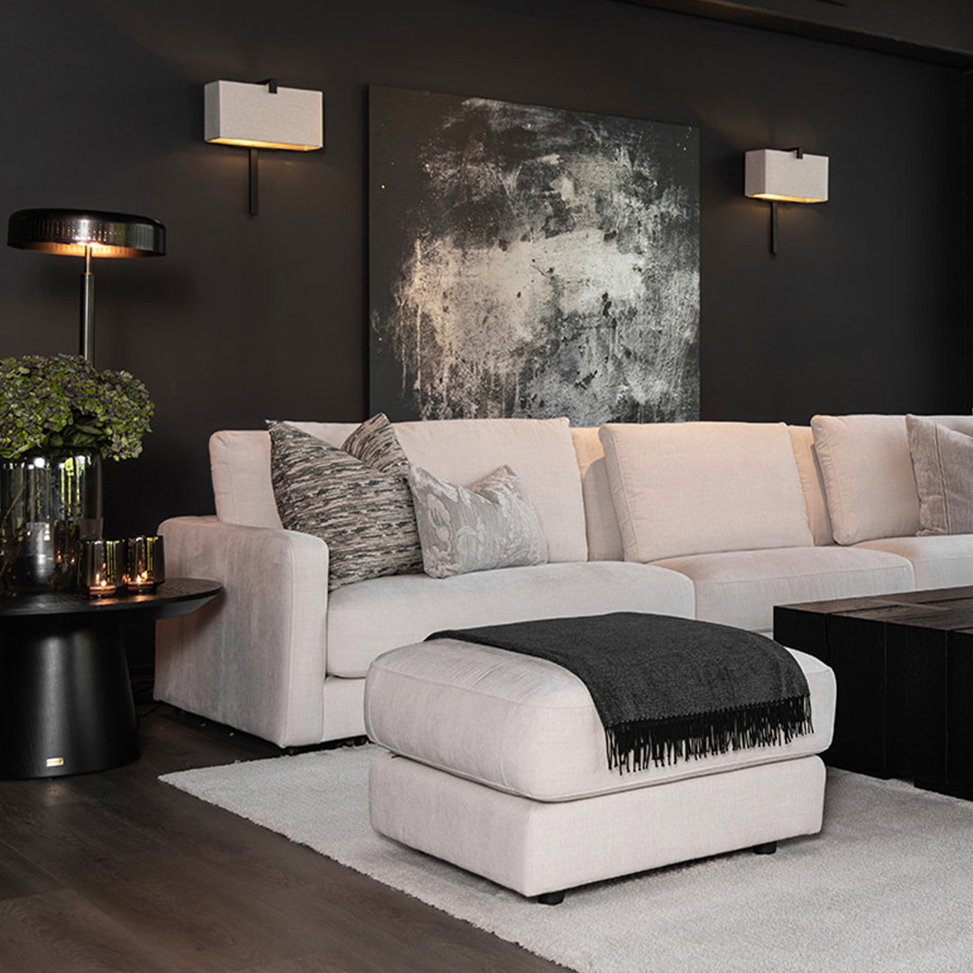 Sofas & armchairs