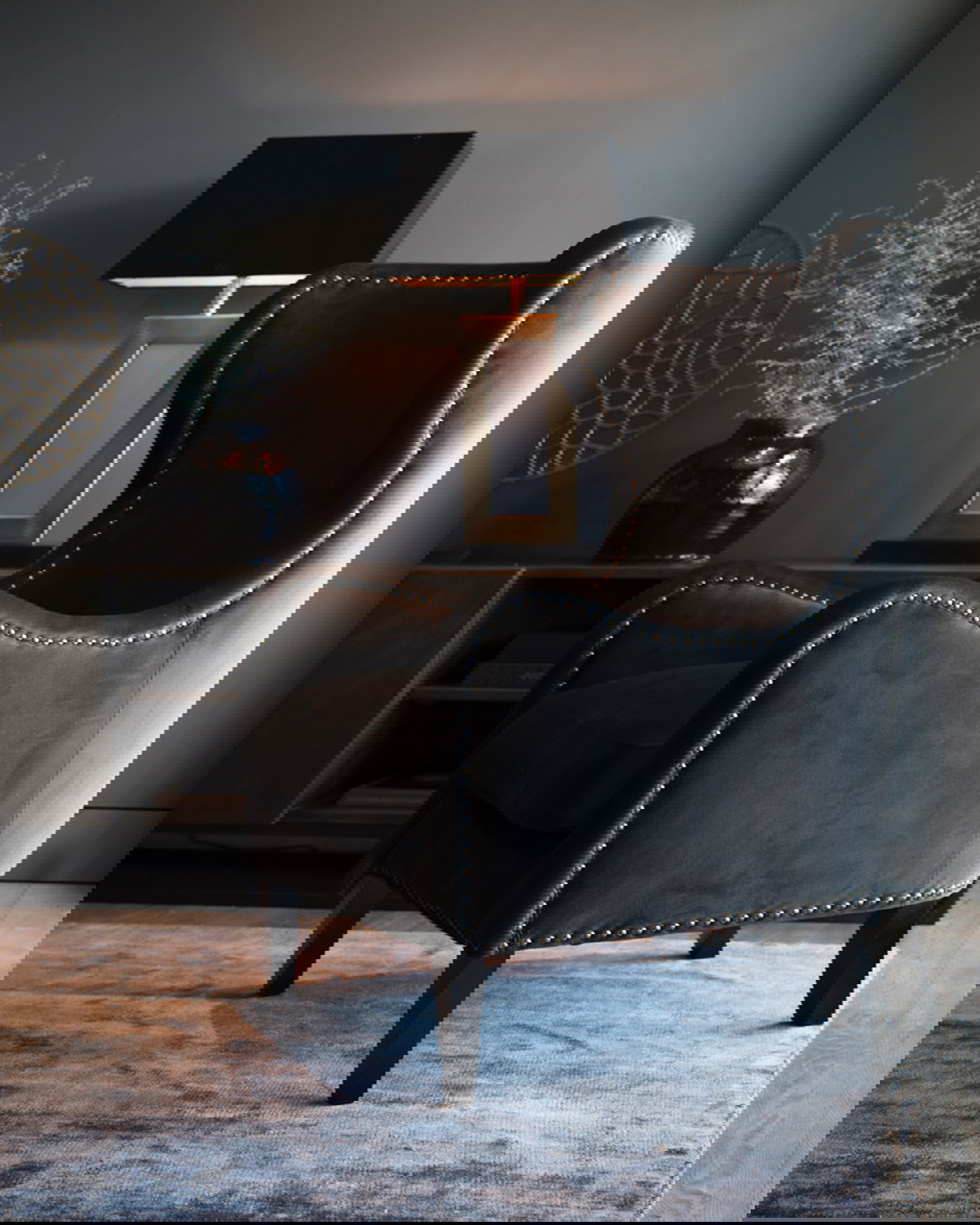 Arezzo bordslampa antik mässing