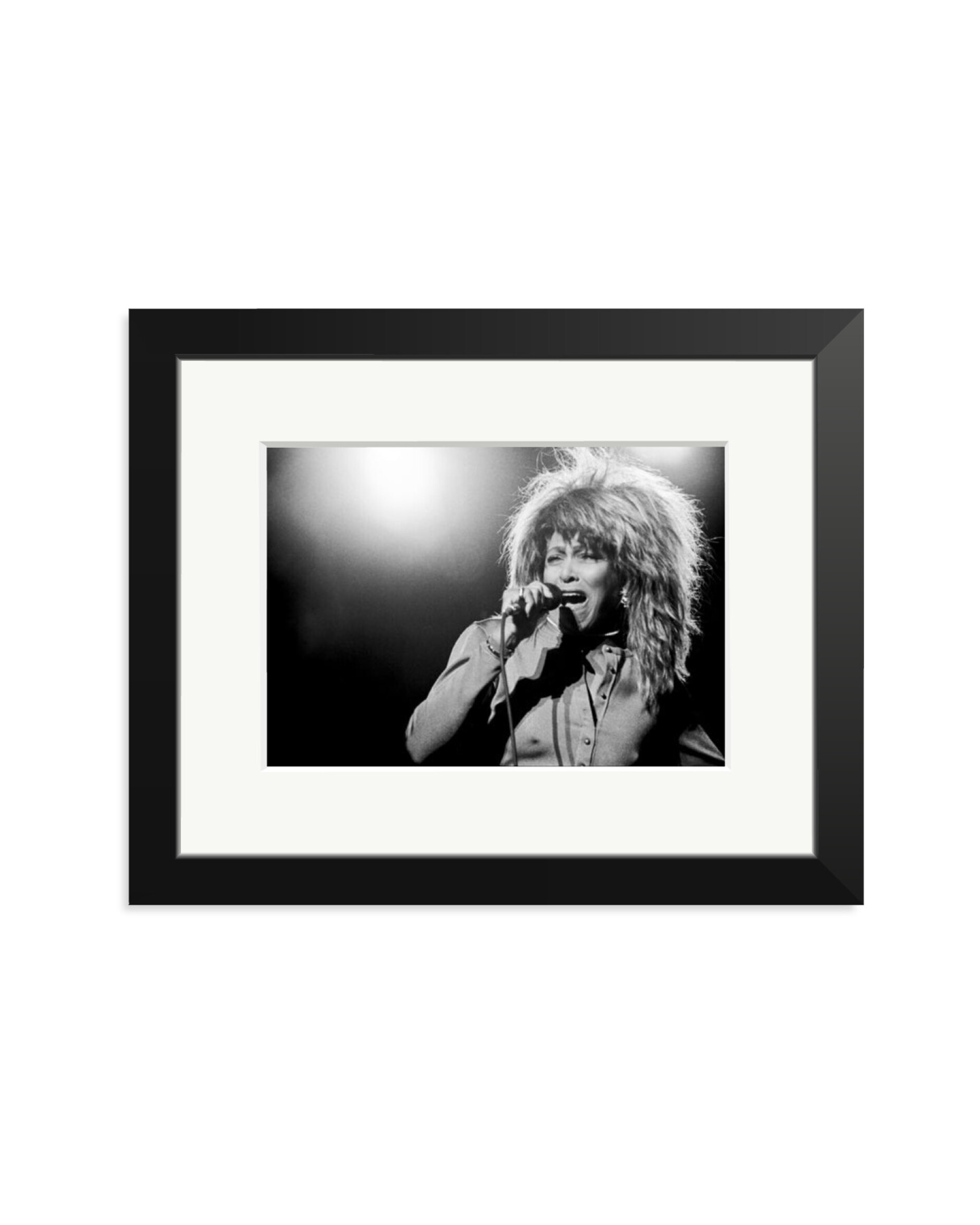 Tina Turner on stage in 1987 Black / Small