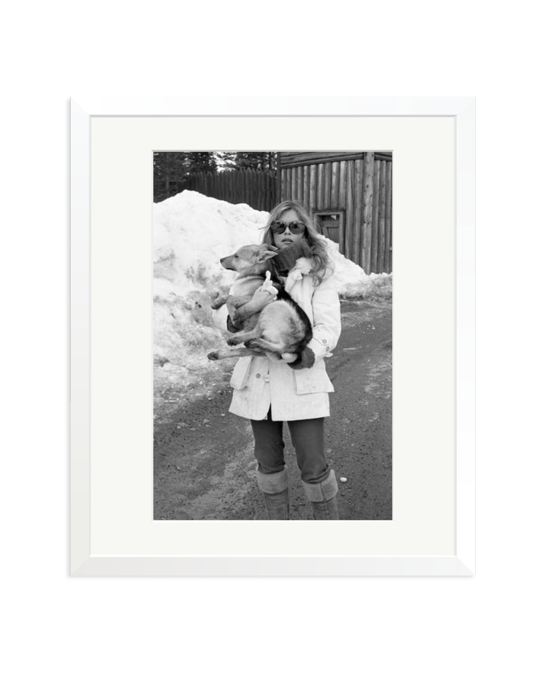 Brigitte Bardot, 1977 White / Large