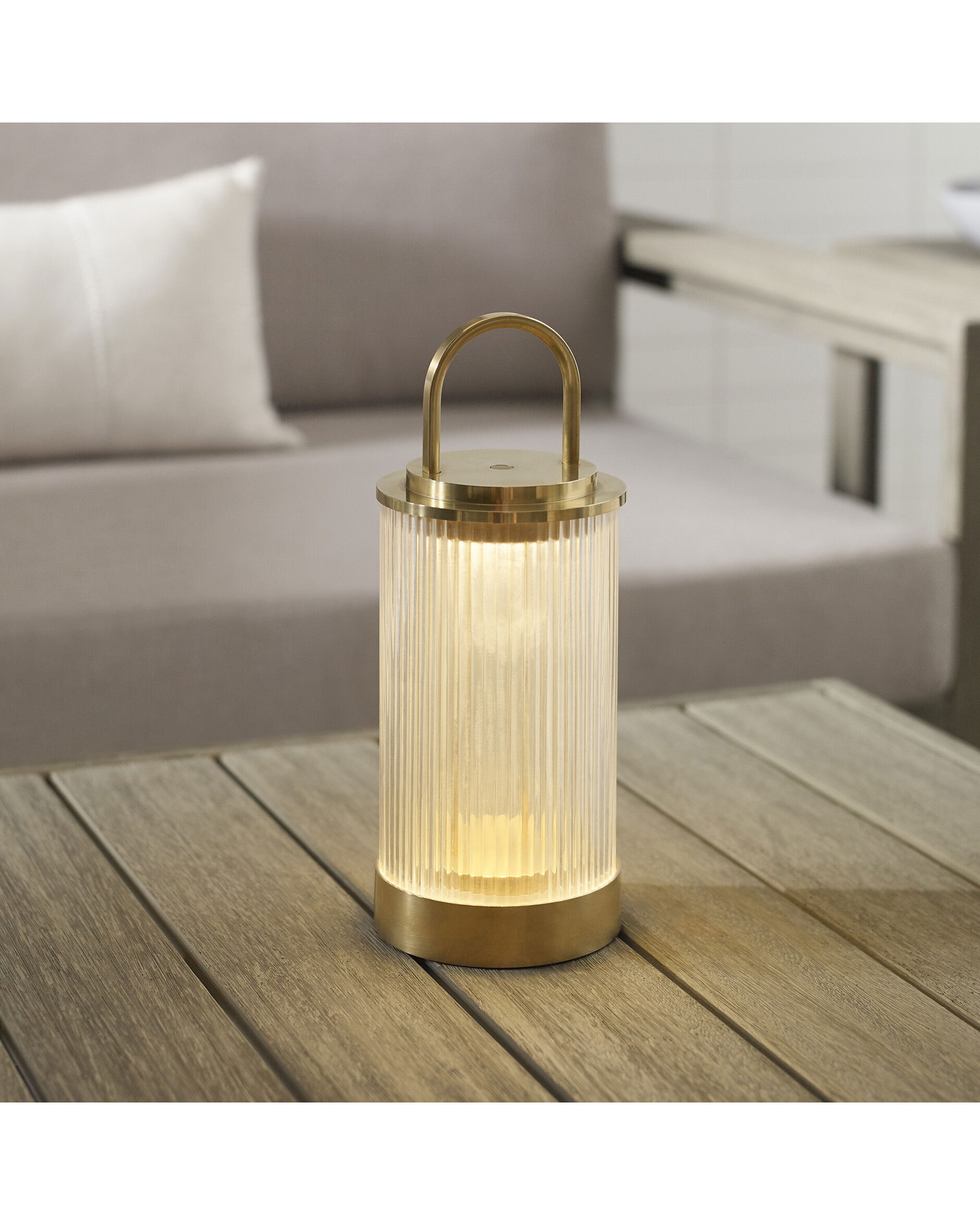 Tawa bordslampa uppladdningsbar mässing