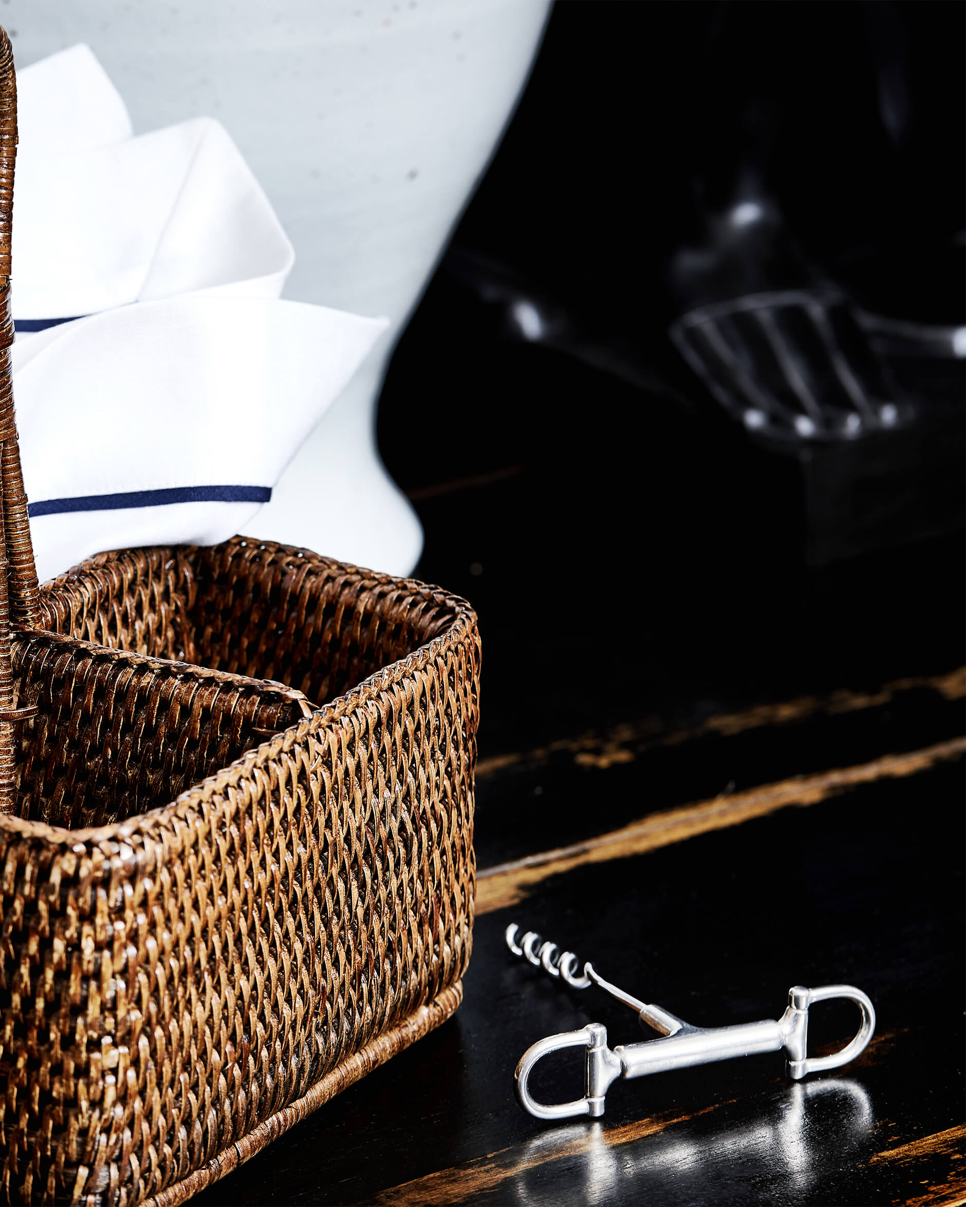 Hästbett flasköppnare tenn