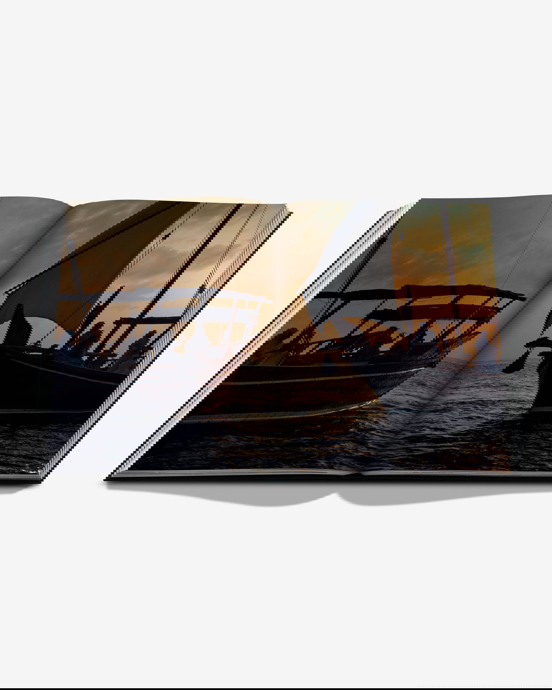 Bahrain Pearls: Treasures from the Land of Two Seas