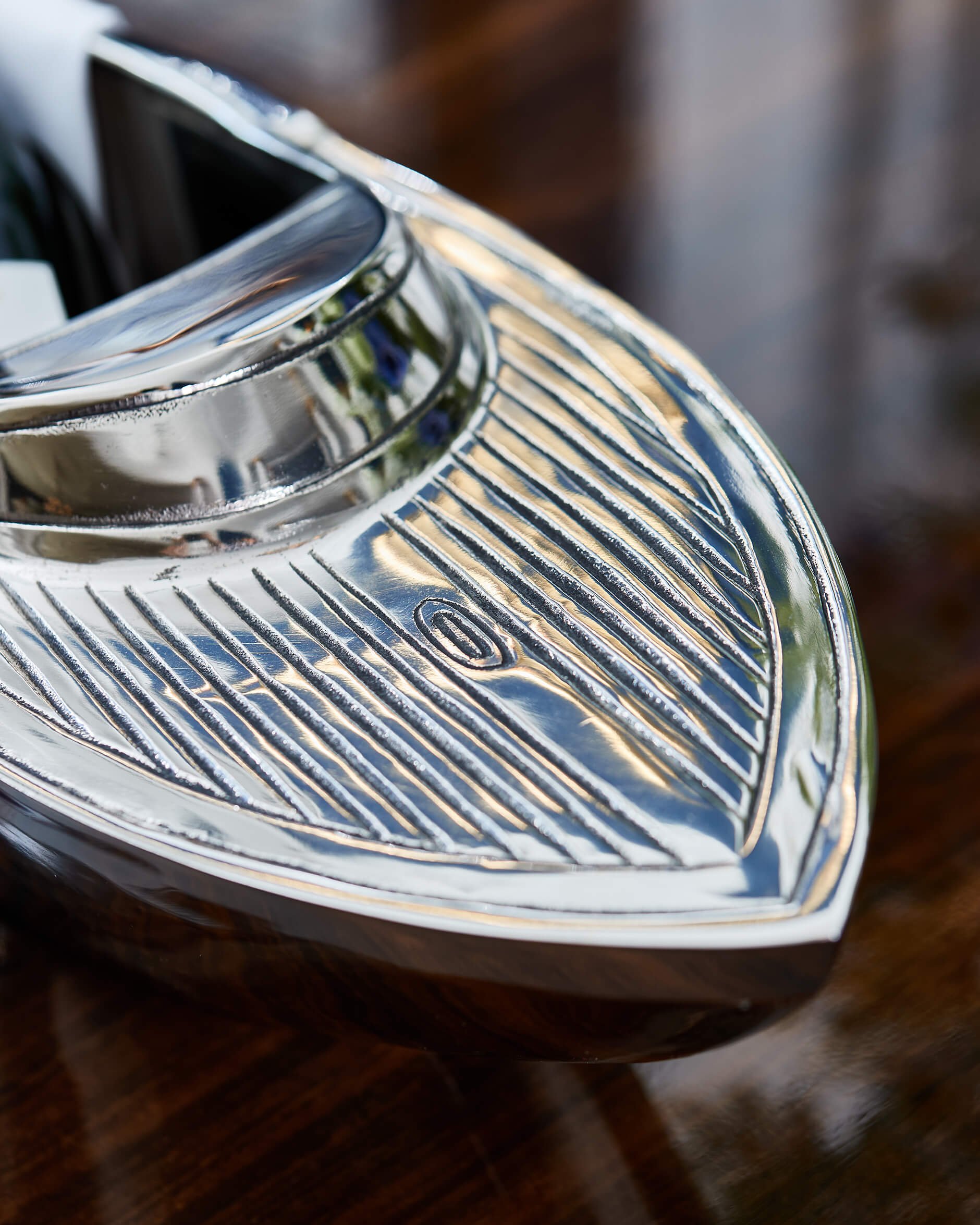 Cassis champagnekylare båt silver