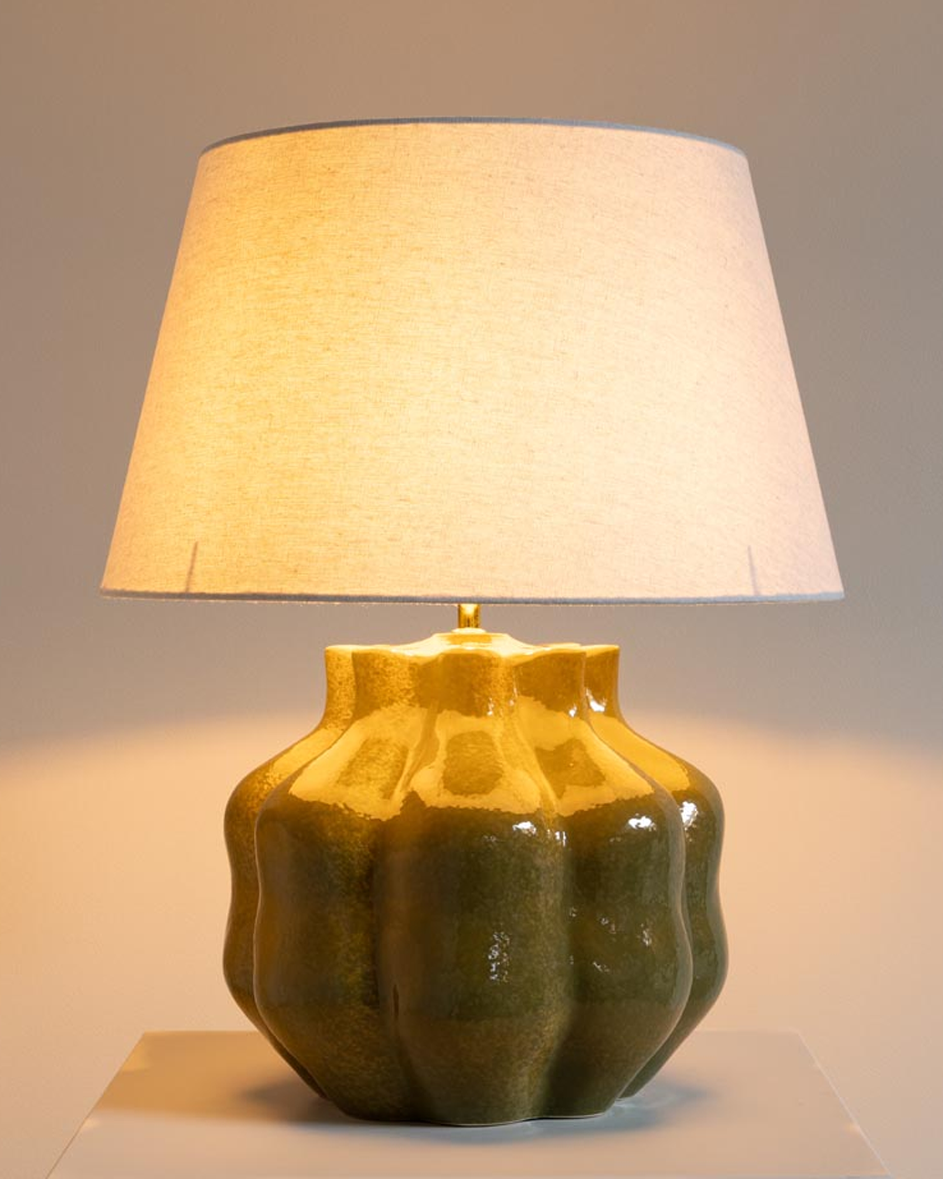 Fleury green table lamp