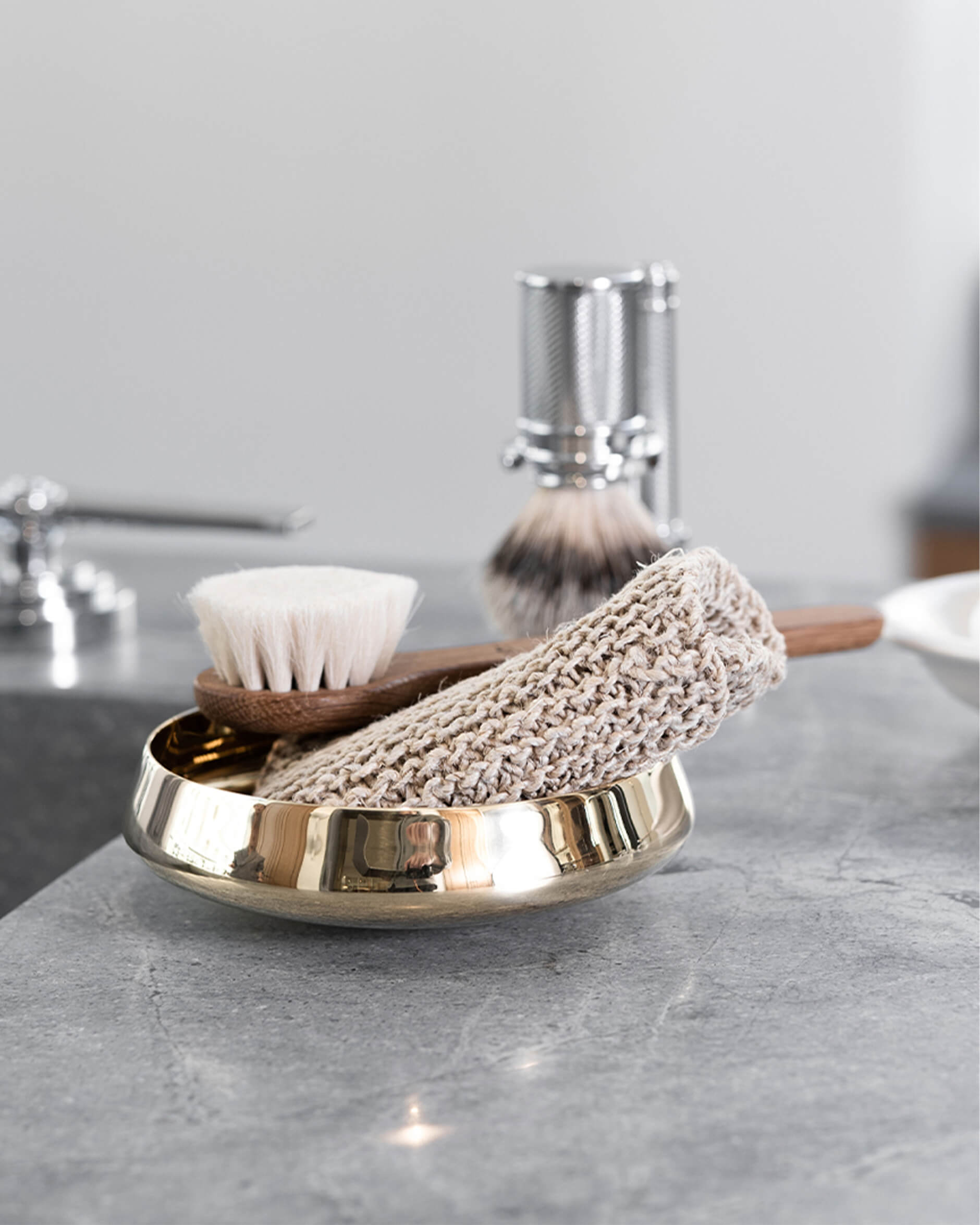 Ballerina skål mässing